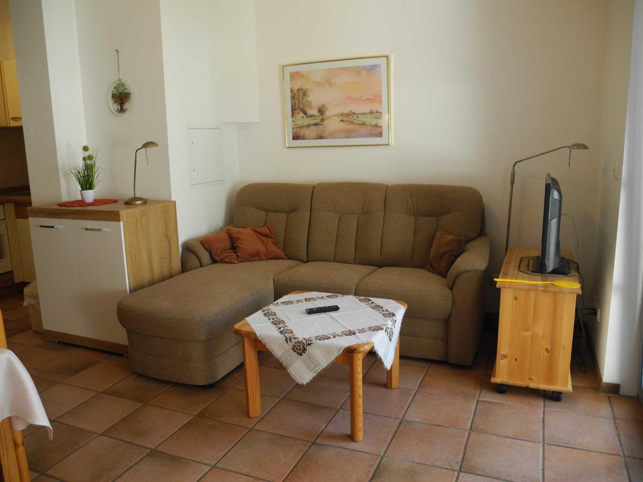 Two-Bedroom Apartment with Shower  photo 1