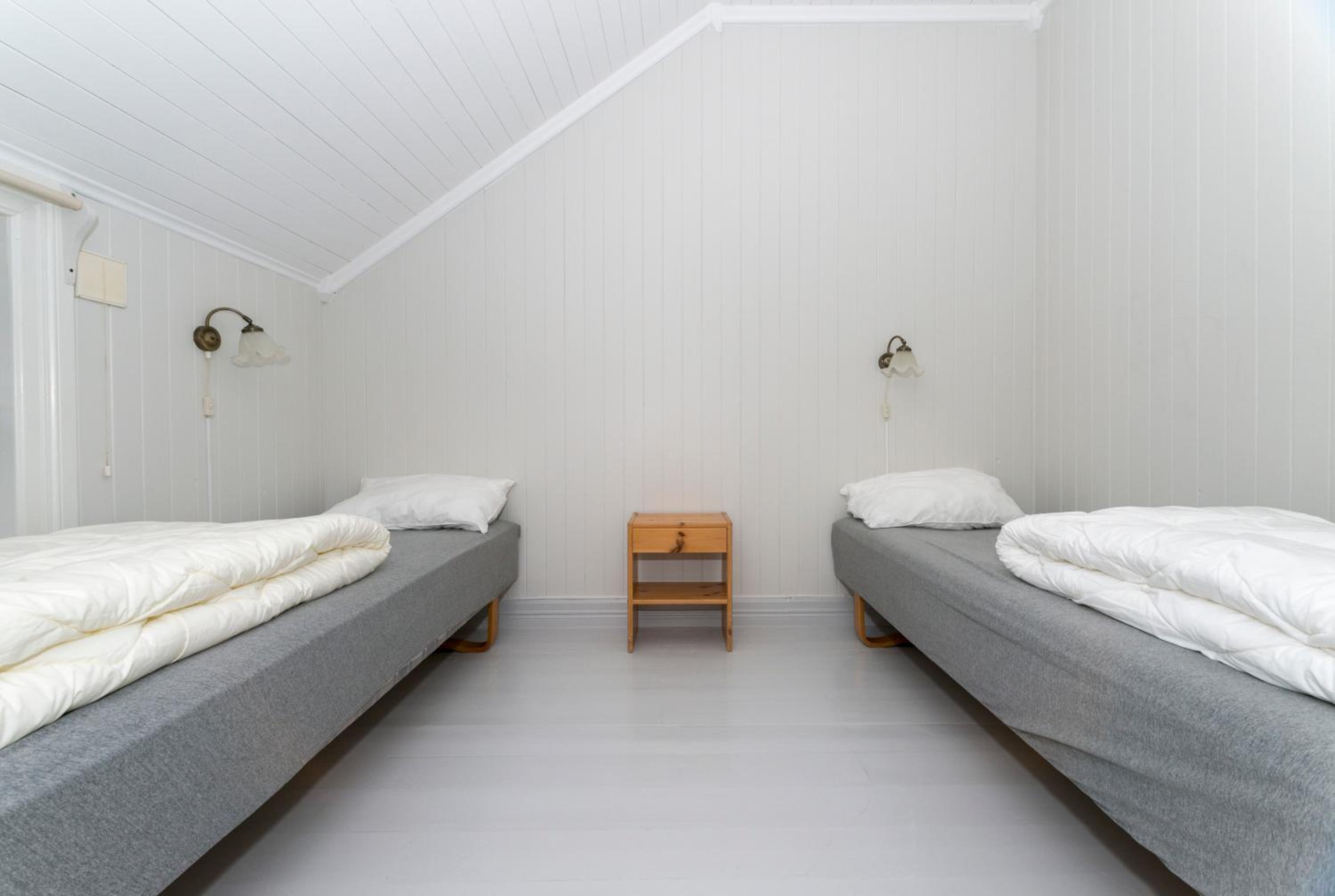 Two-Bedroom Apartment - Photo 9