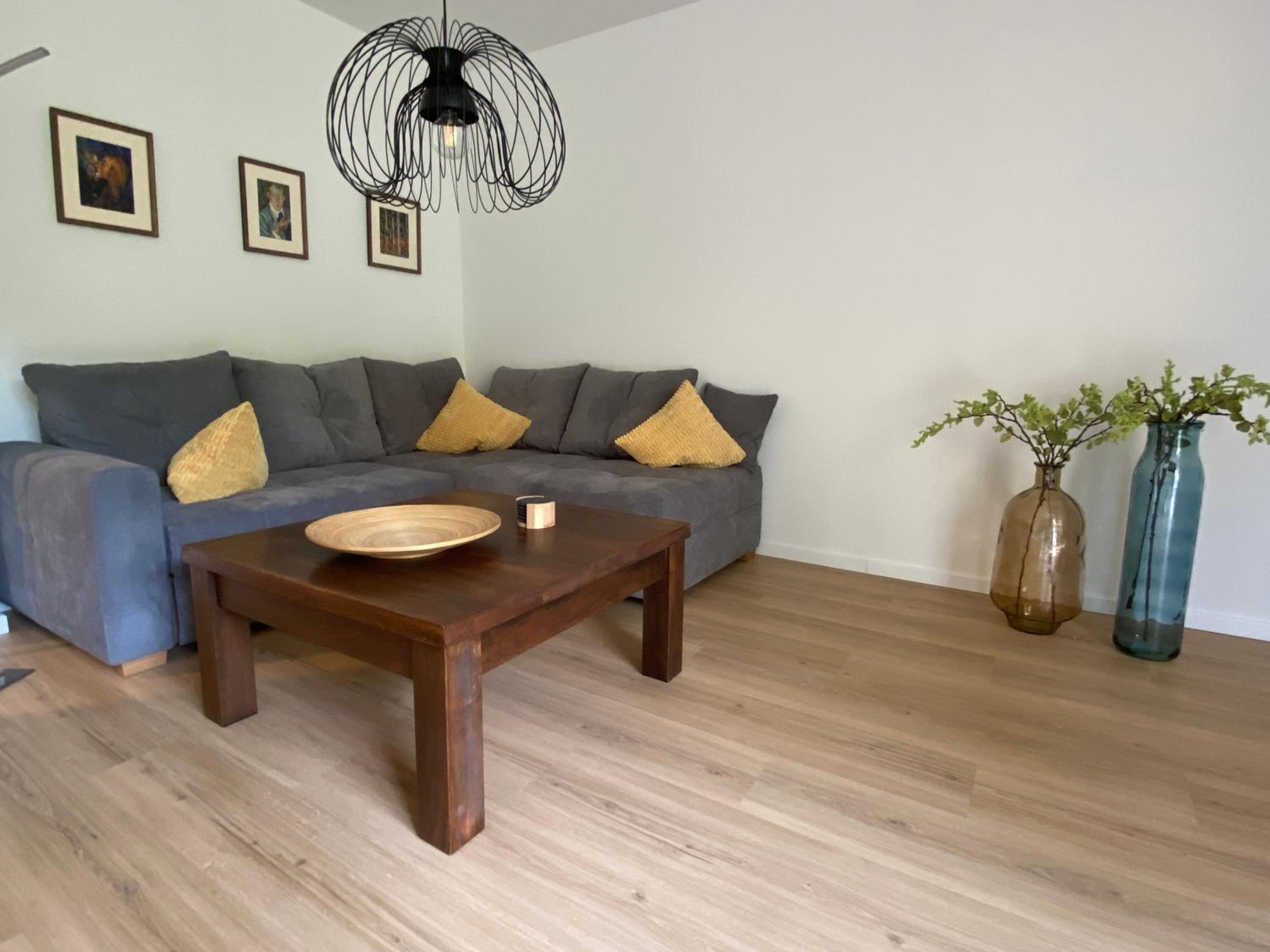One-Bedroom Apartment with Terrace photo 1