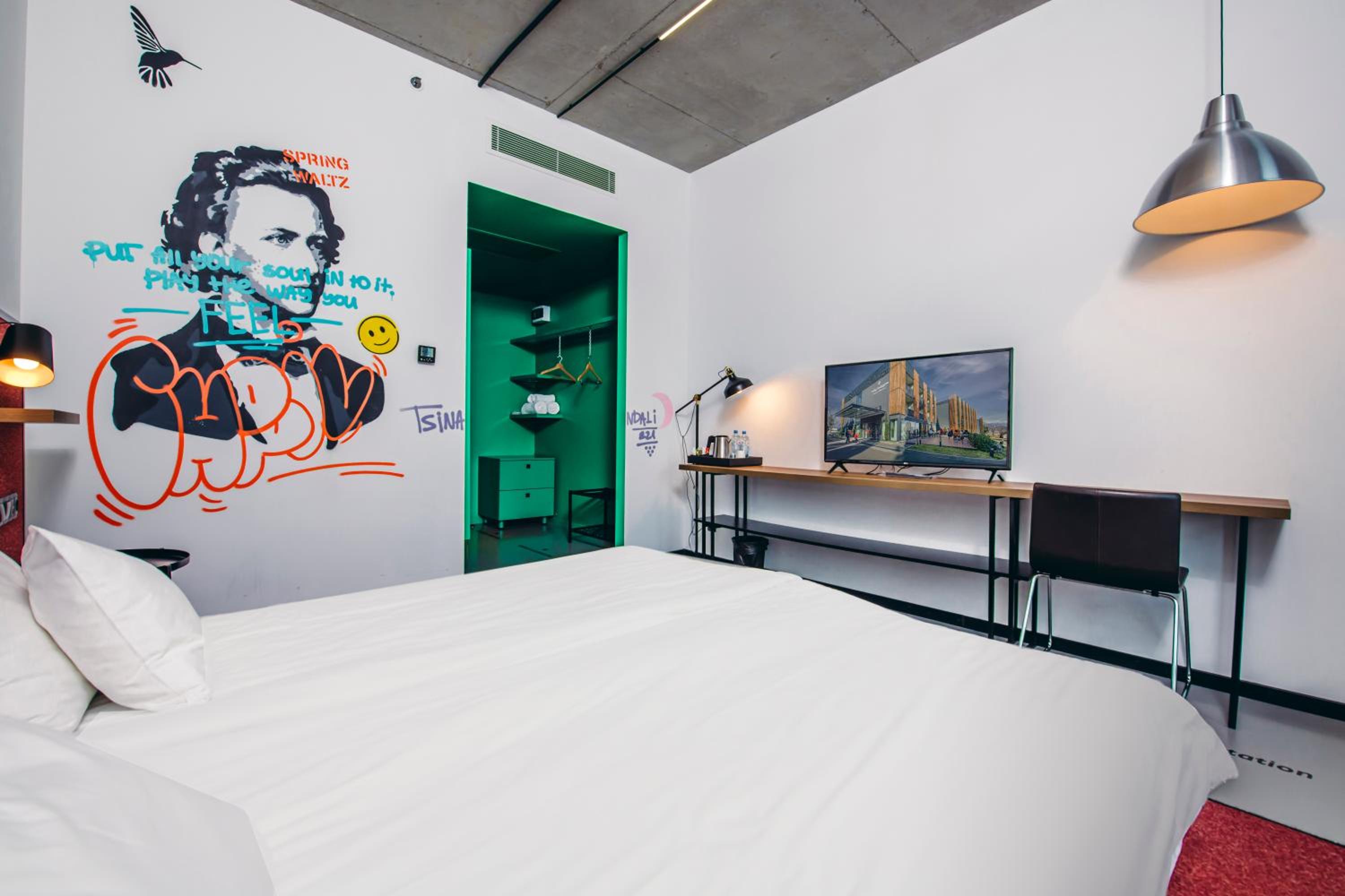 Superior King Room photo 2