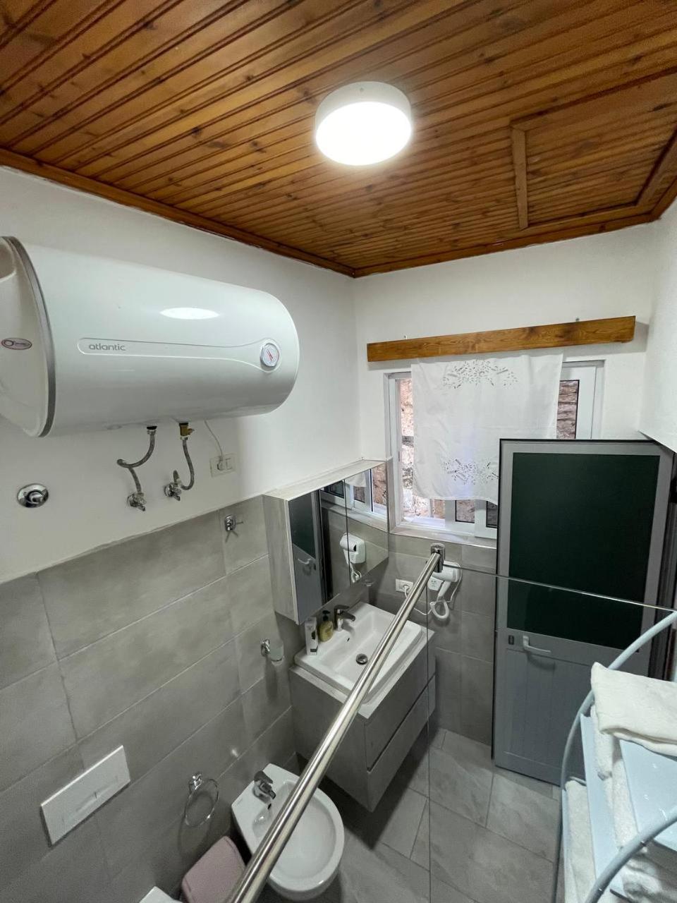 Deluxe Double Room With Balcony photo 3
