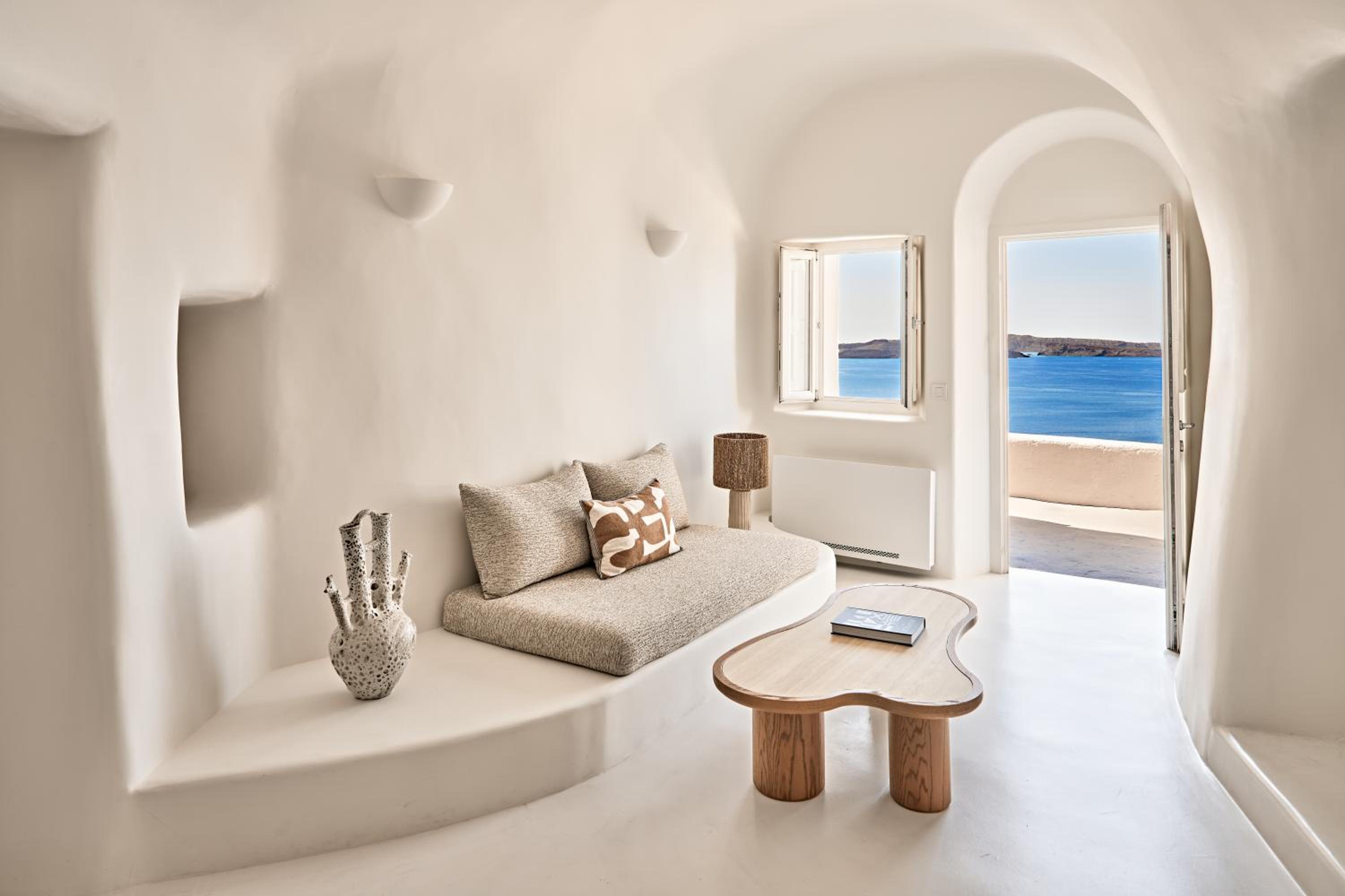 Wet Allure Suite, 1 Bedroom Suite, 1 King, Caldera view, Sea view