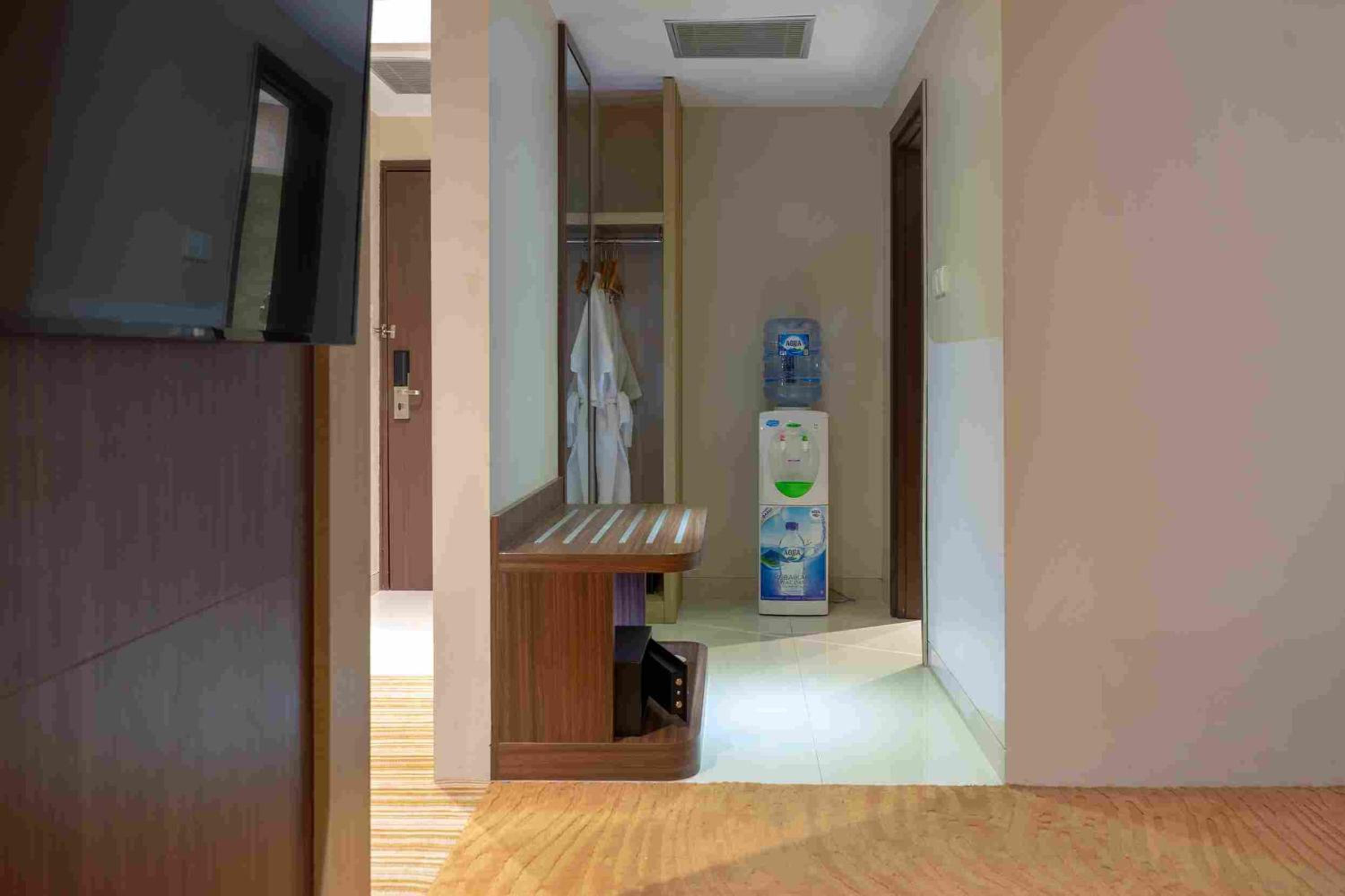 Aston Suite - Photo 7