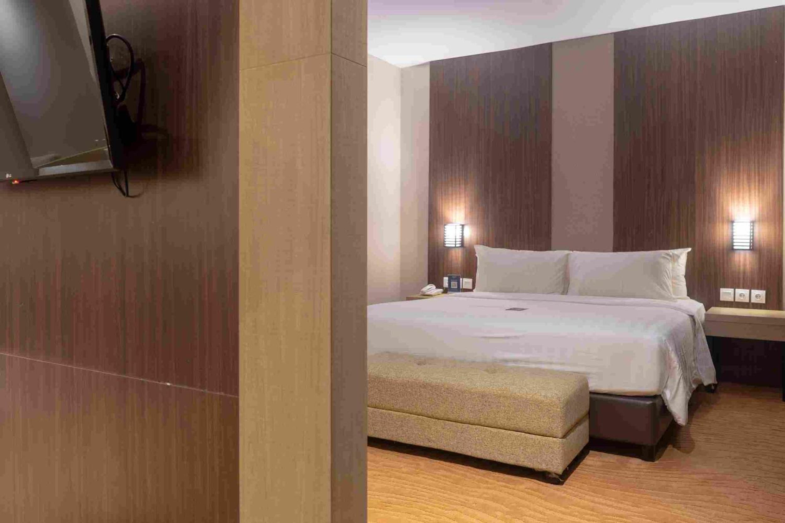 Aston Suite - Photo 3