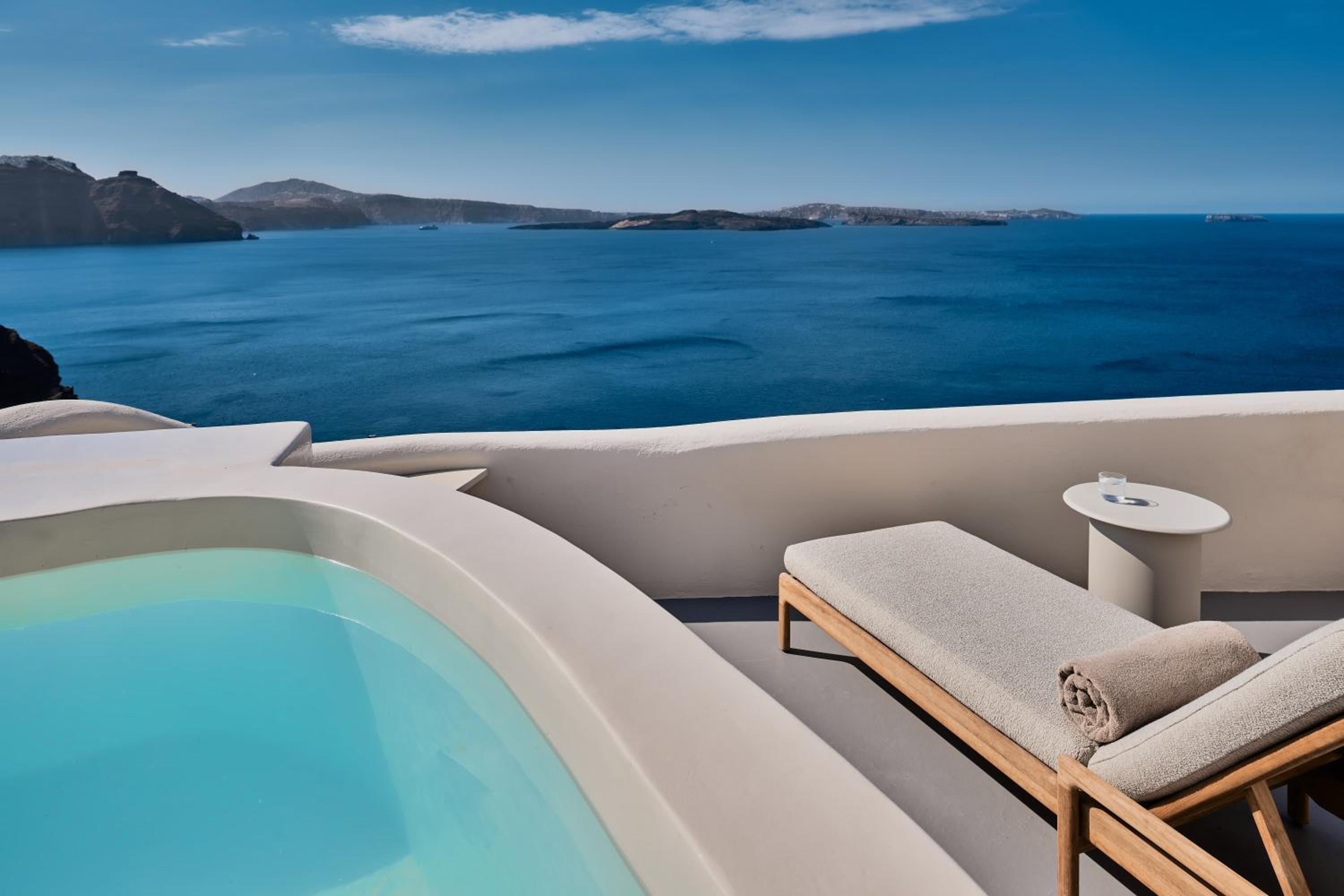 All 2 Senses Suite, 2 Bedroom Suite, Caldera view, Sea view