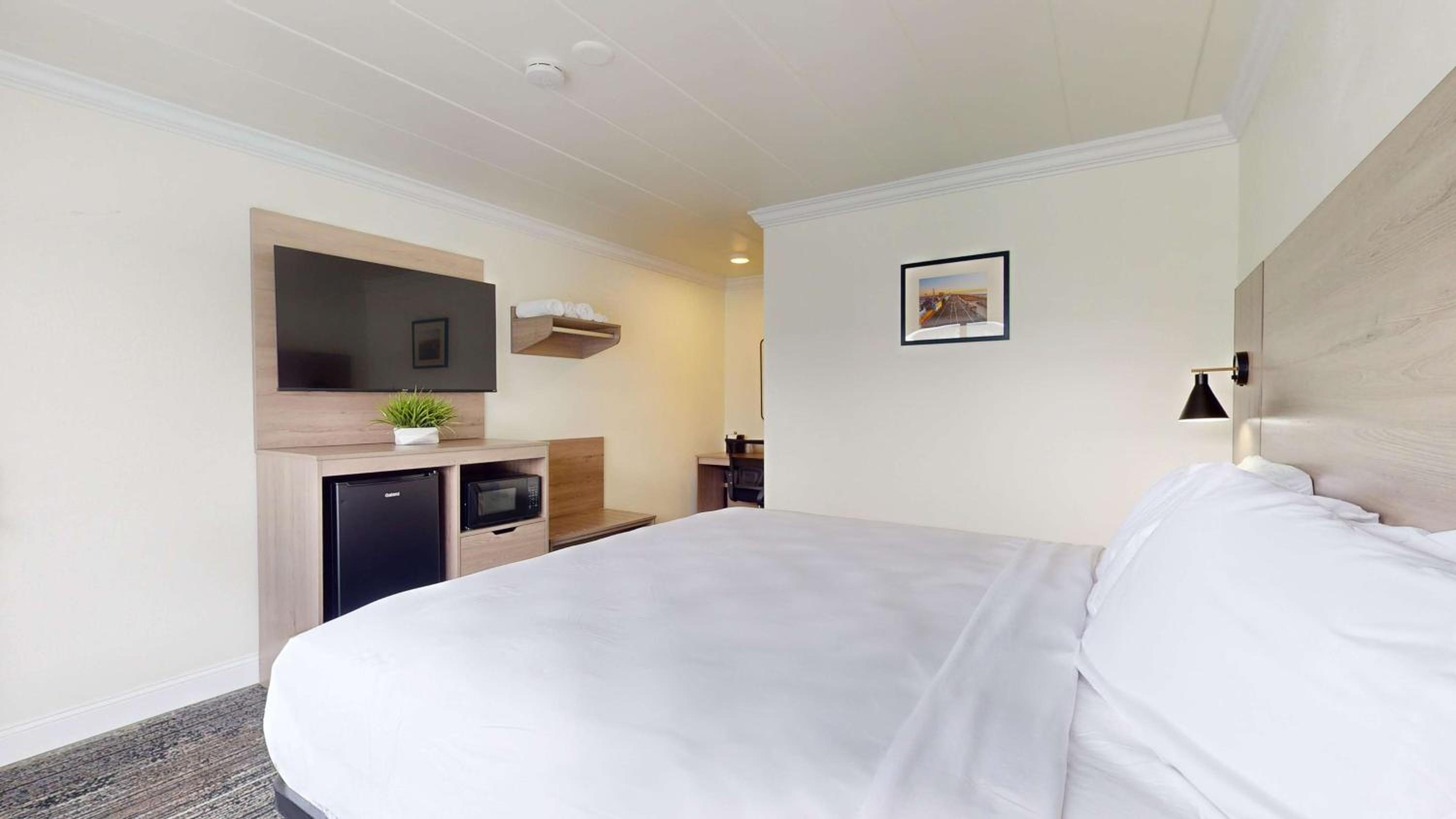 Apartment with King Bed, Bunk Bed and Sofa Bed - Non-Smoking photo 3