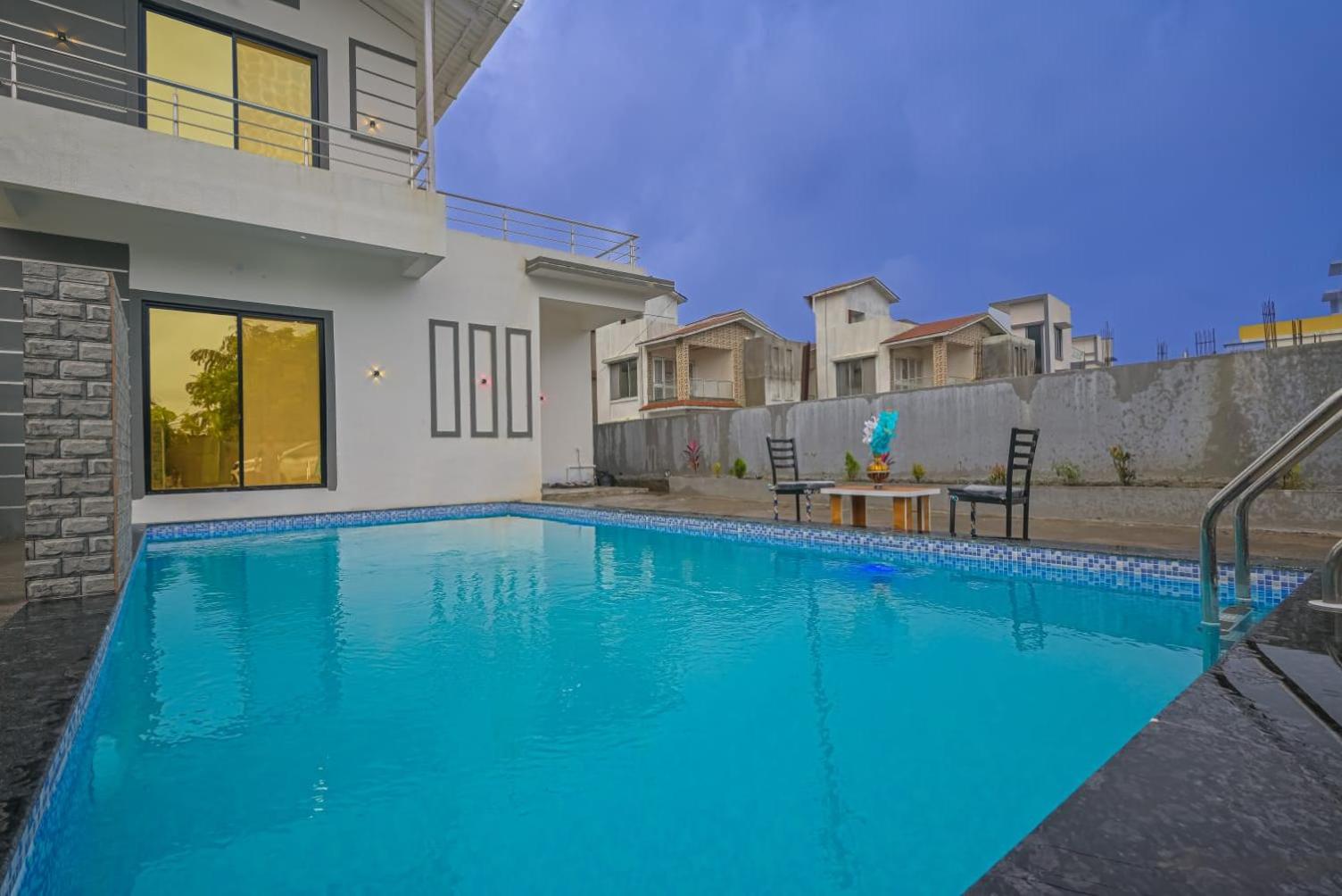 Villa photo 1