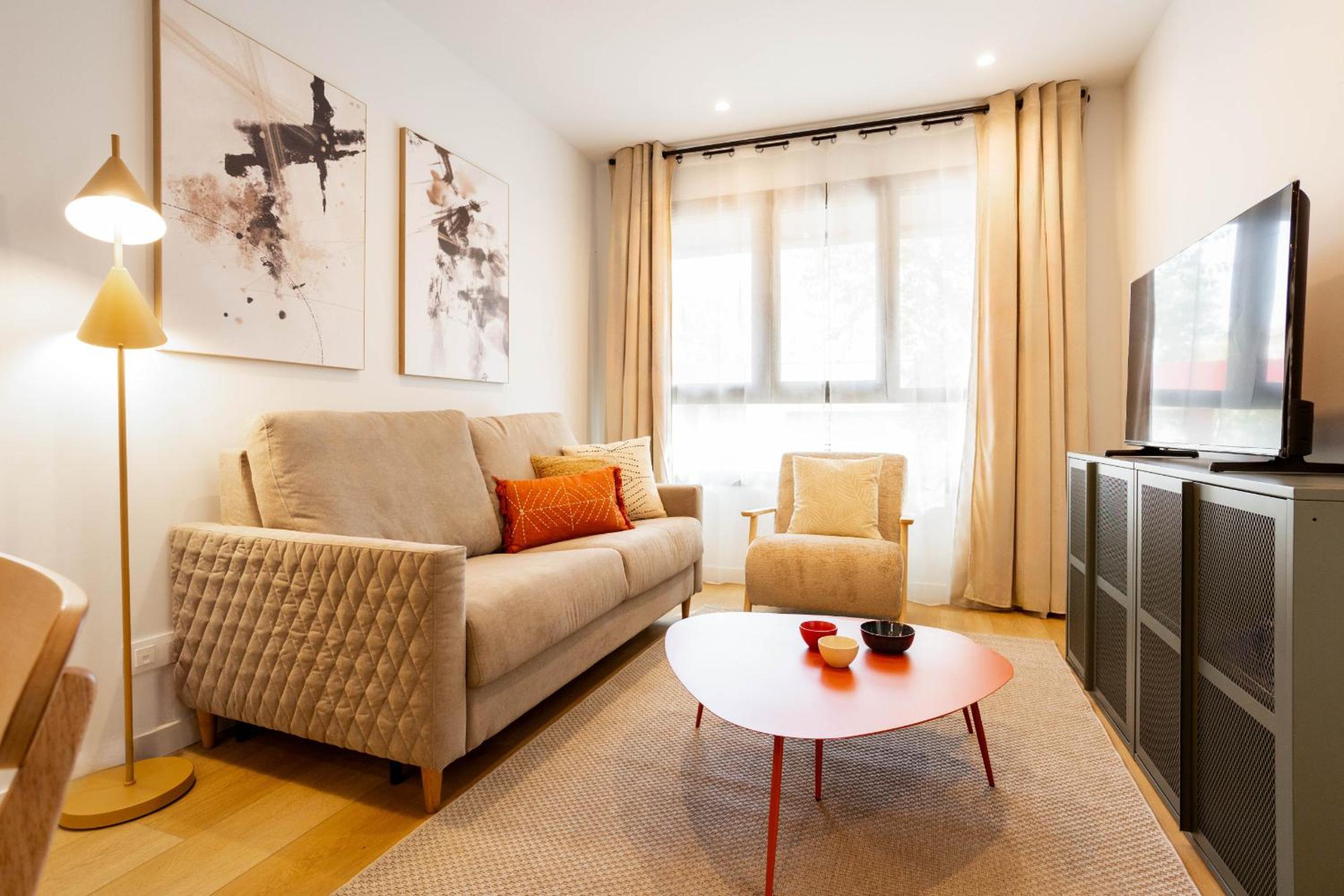 One-Bedroom Apartment III with Terrace photo 2