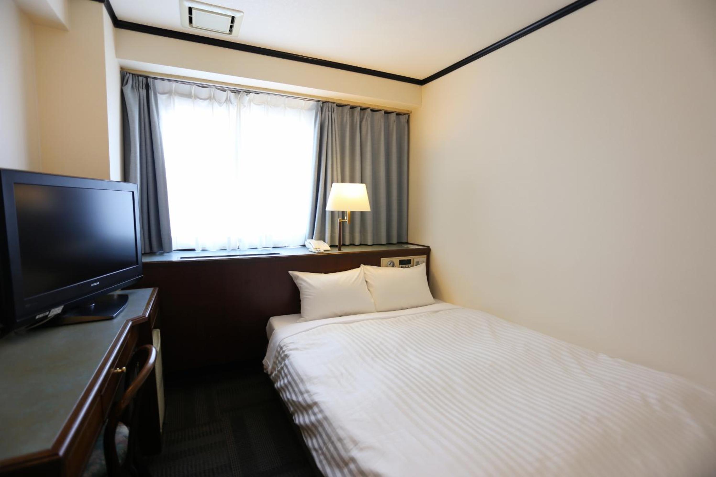 Standard Double Room  - Smoking - Photo 3