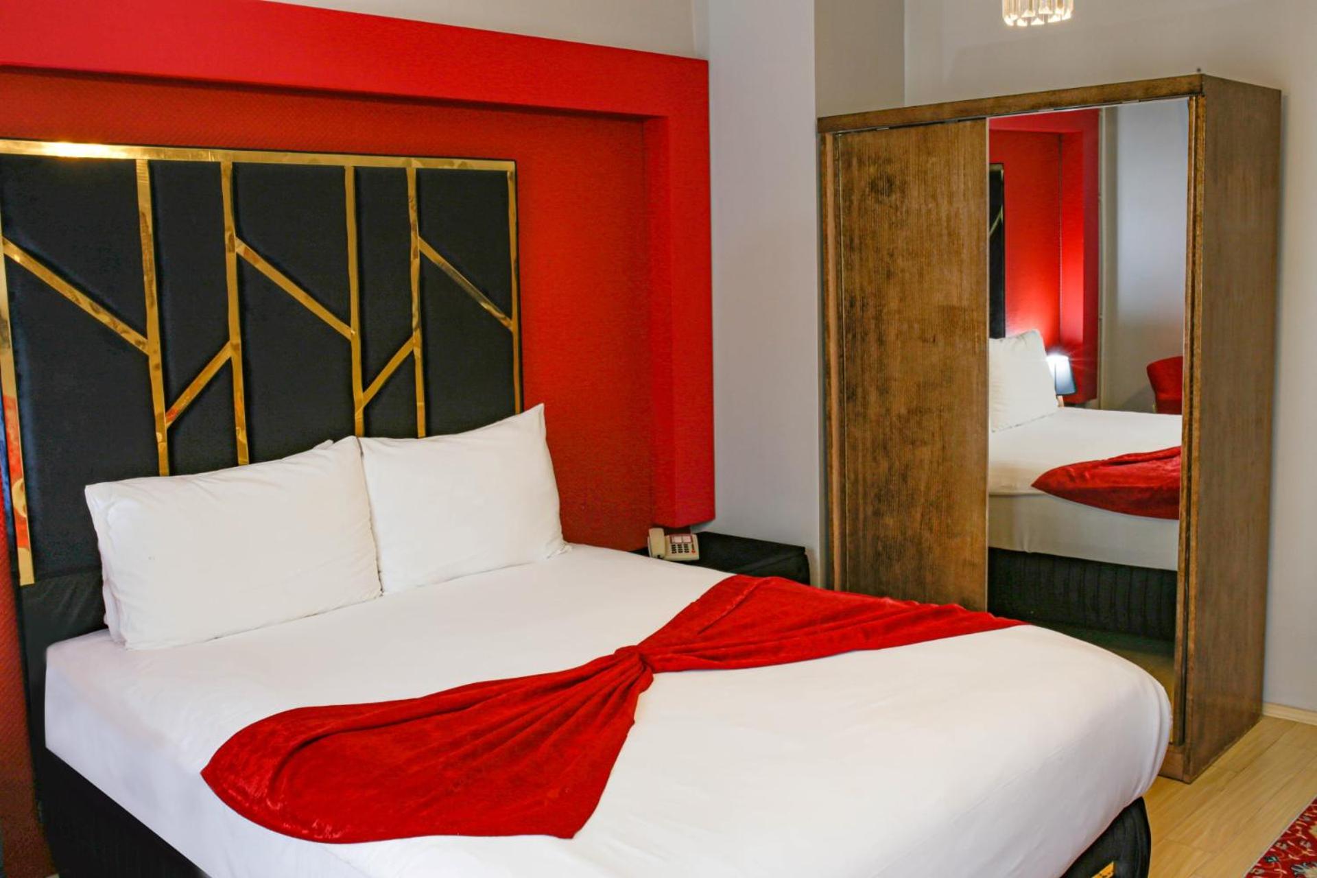 Standard Double Room - Photo 4