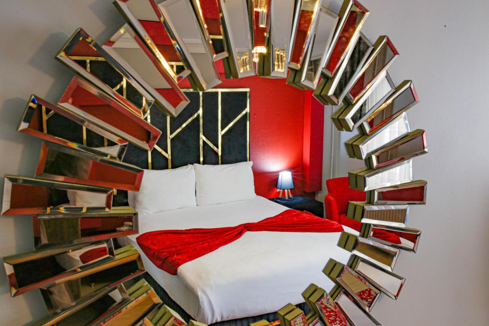 Standard Double Room - Photo 3