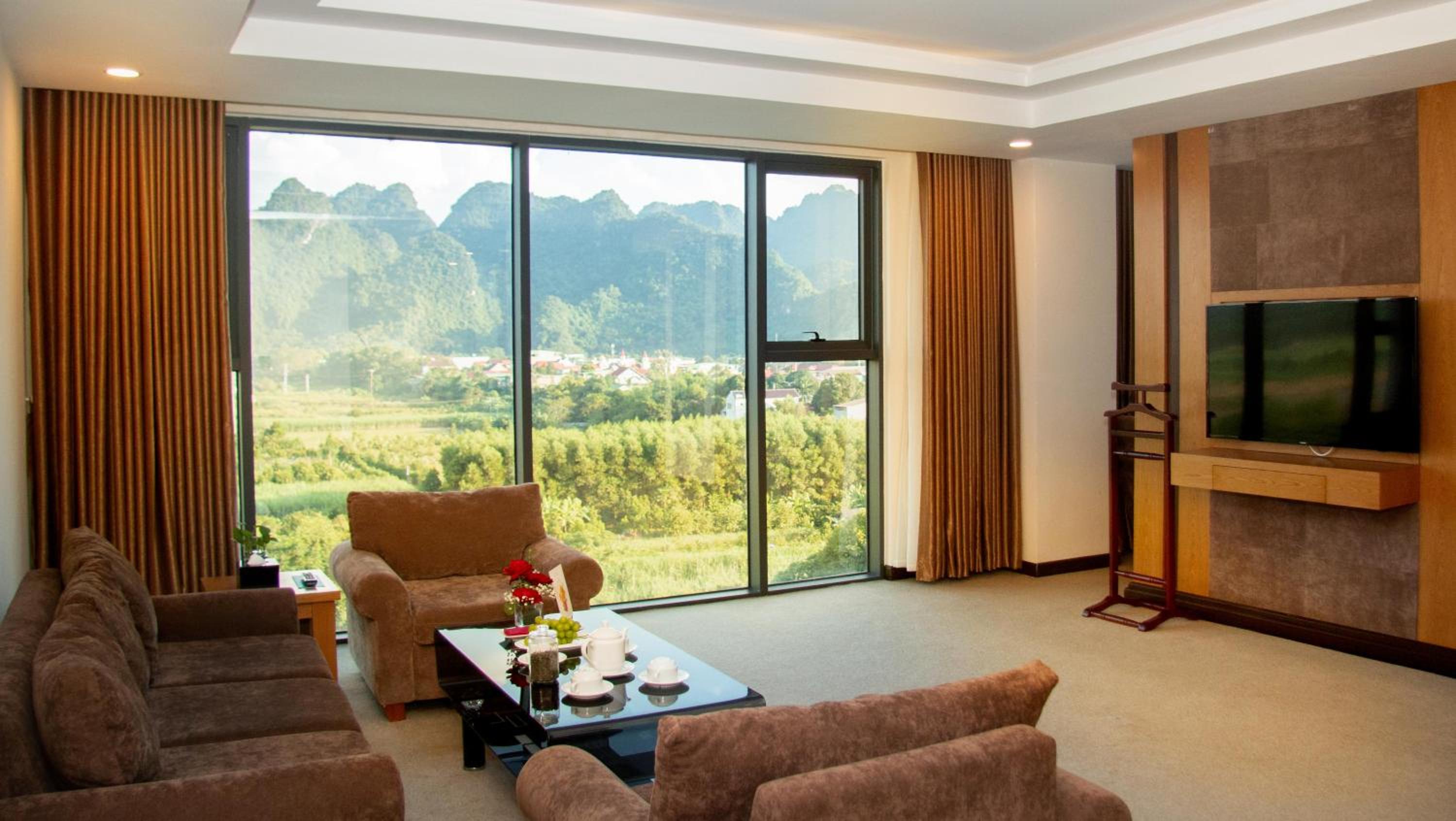 Executive Suite photo 1