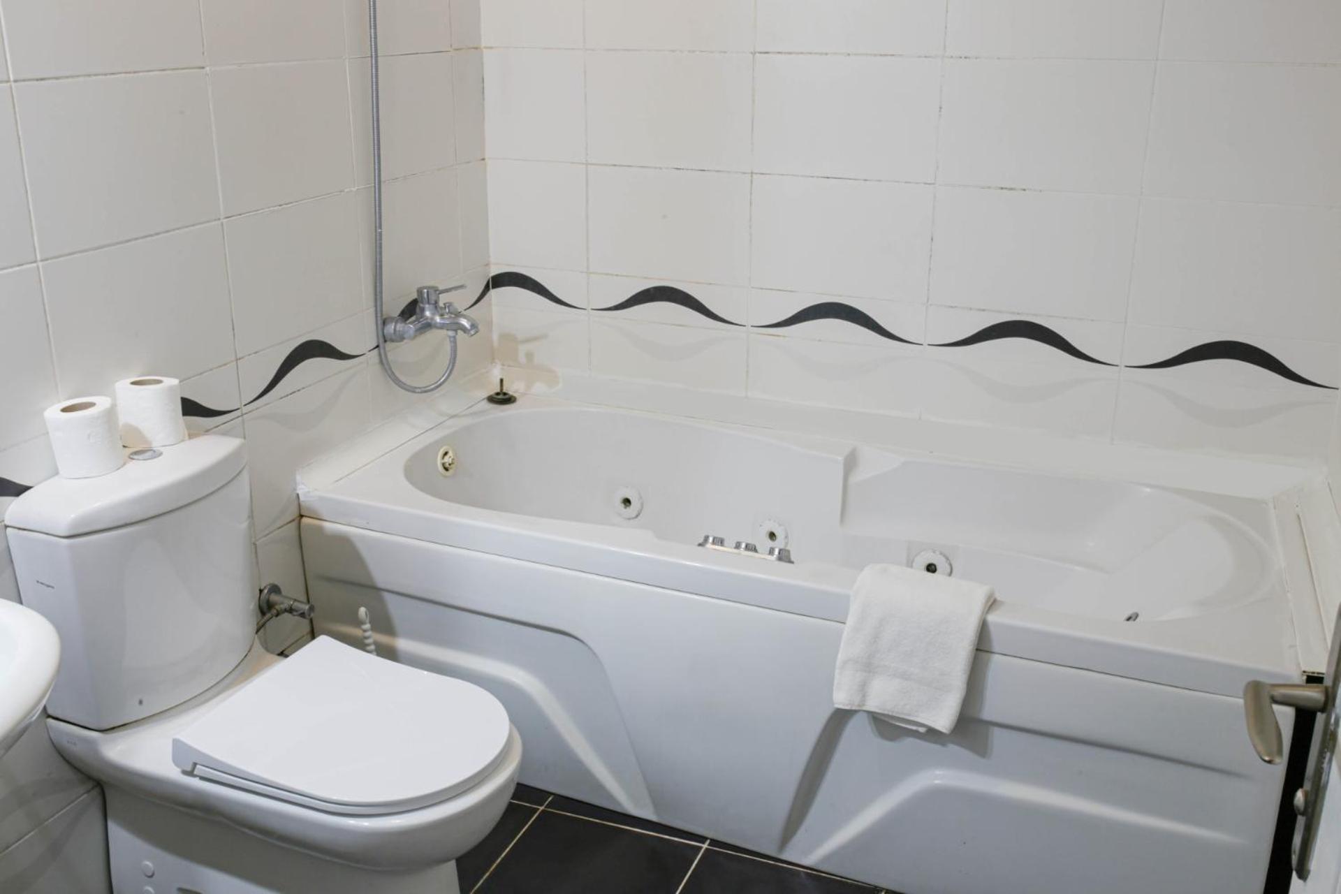 Standard Triple Room photo 3