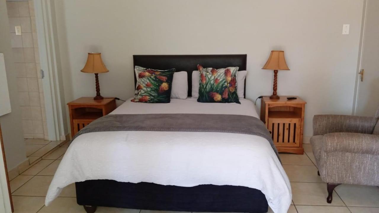 Deluxe Double Room With Bath photo 1