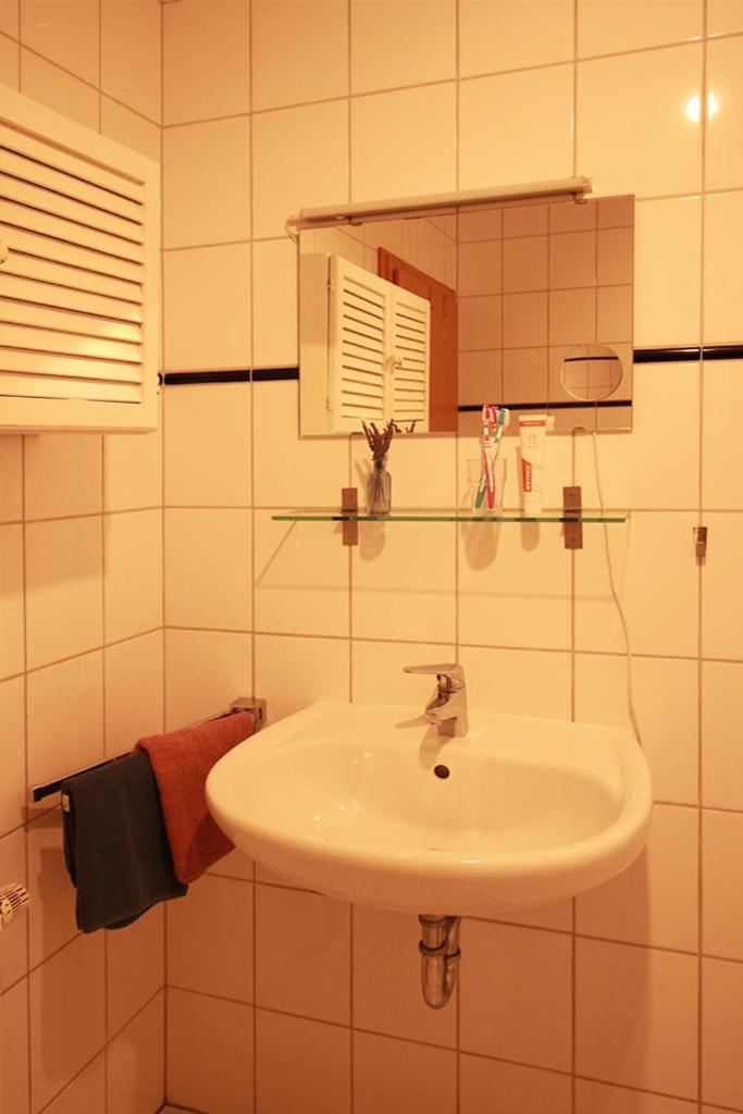 Two-Bedroom Apartment photo 2