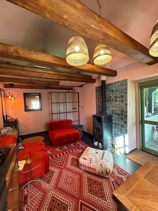 One-Bedroom House photo 1