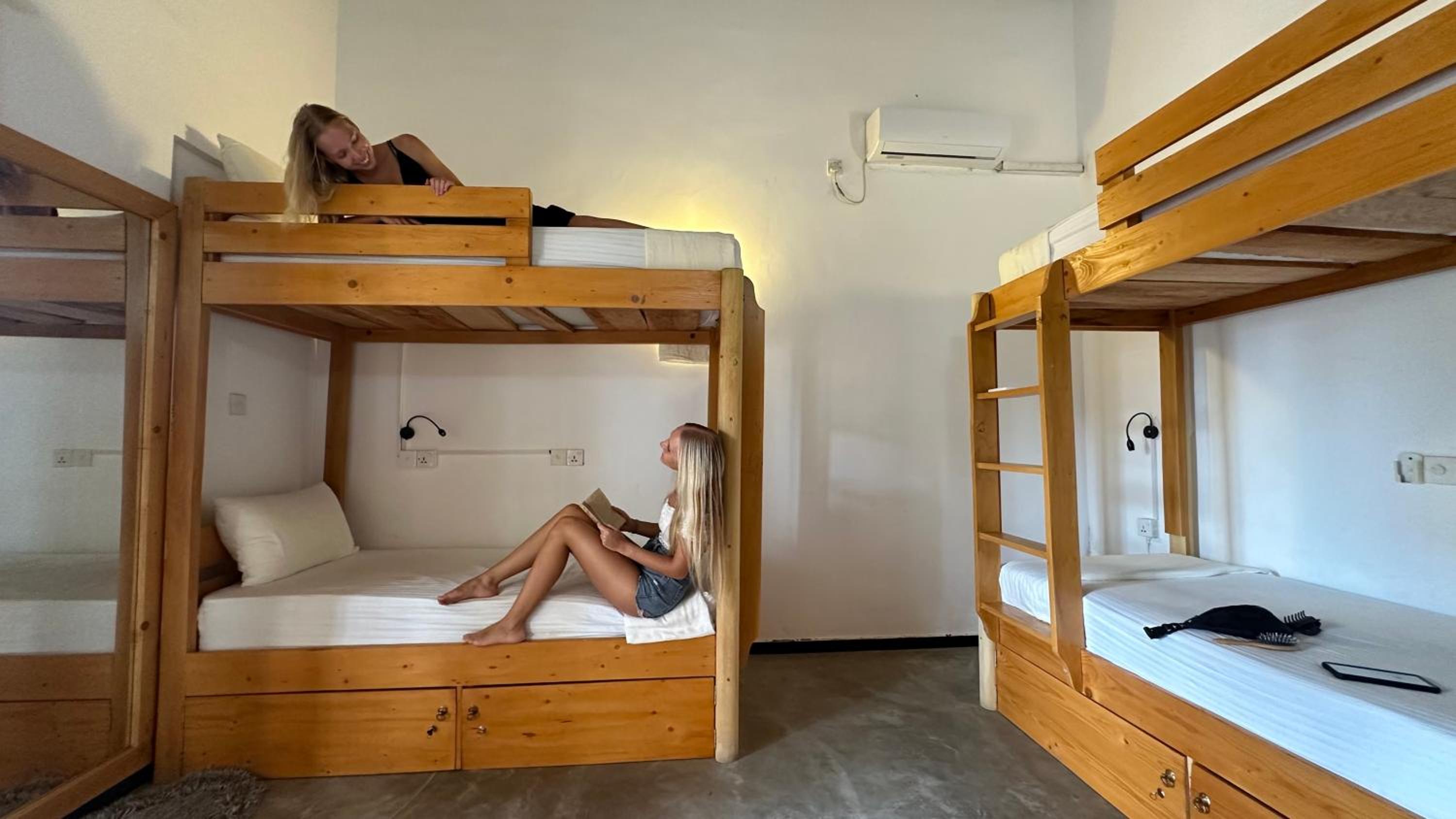 Bed In 6-Bed Mixed Dormitory Room photo 3
