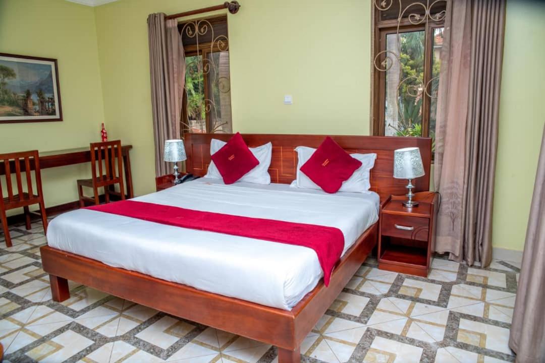 Executive Suite photo 1