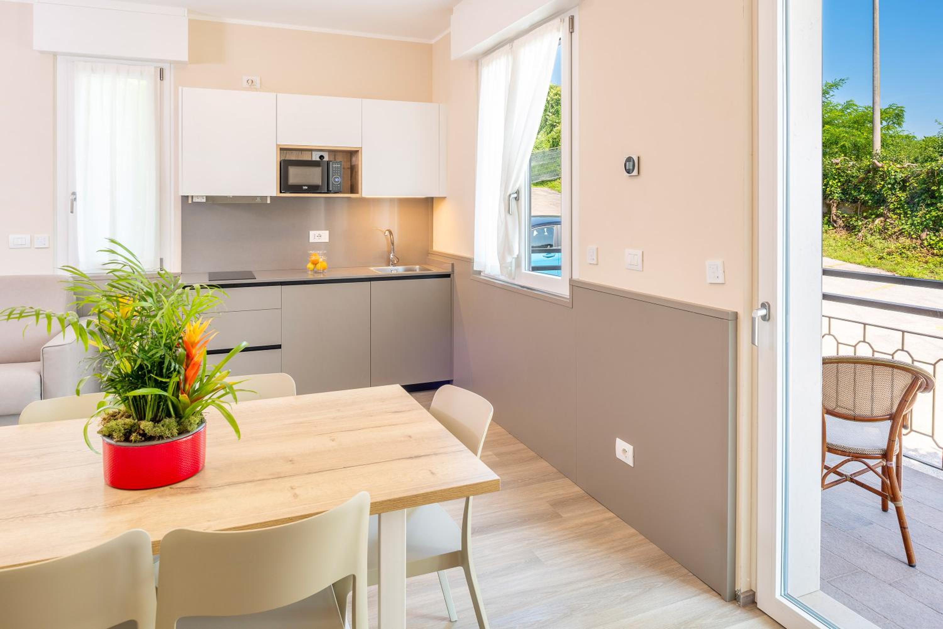 Comfort One-Bedroom Apartment (2-4 people) photo 2