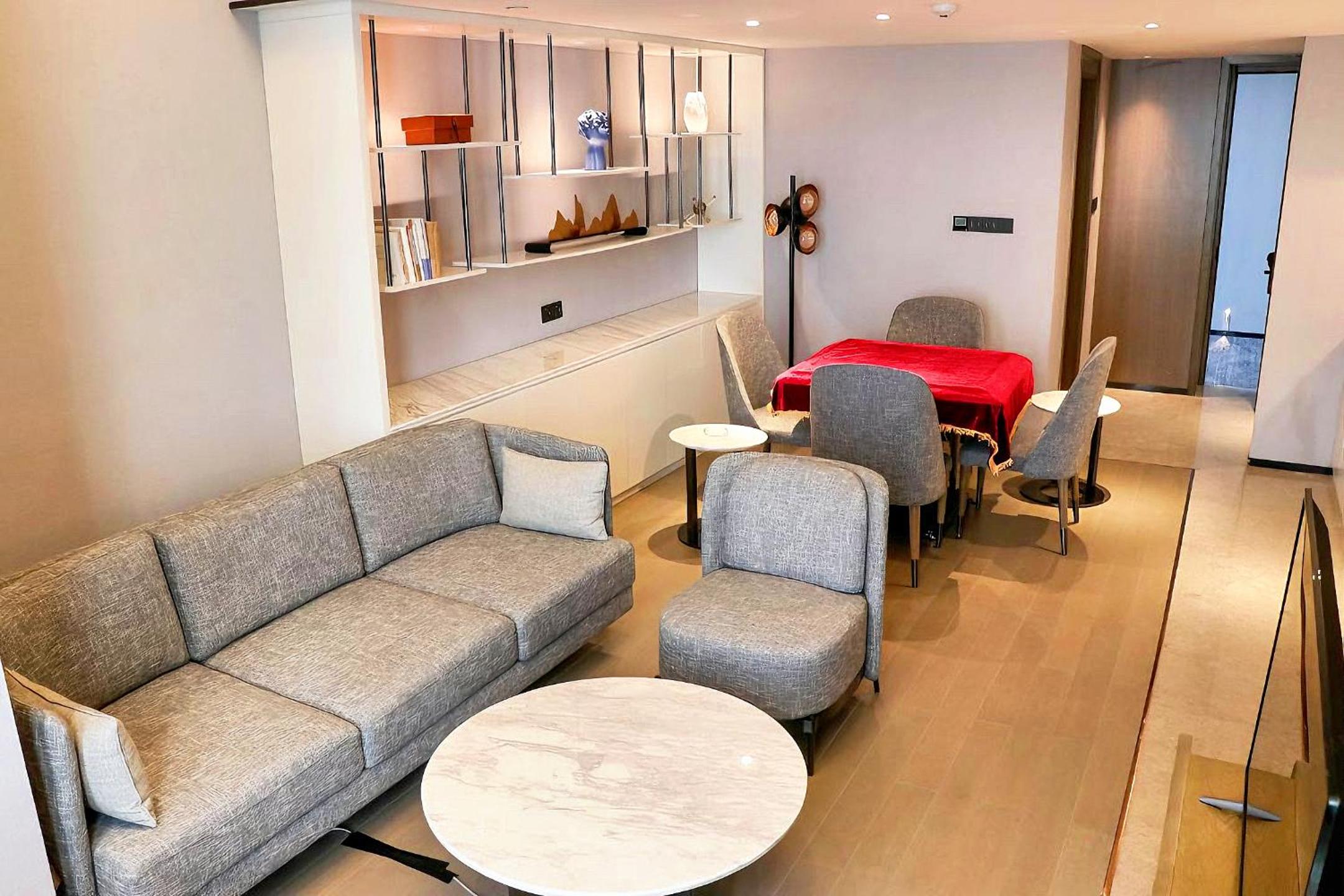 1 King Bed Loft Suite Lounge Access - Photo 2