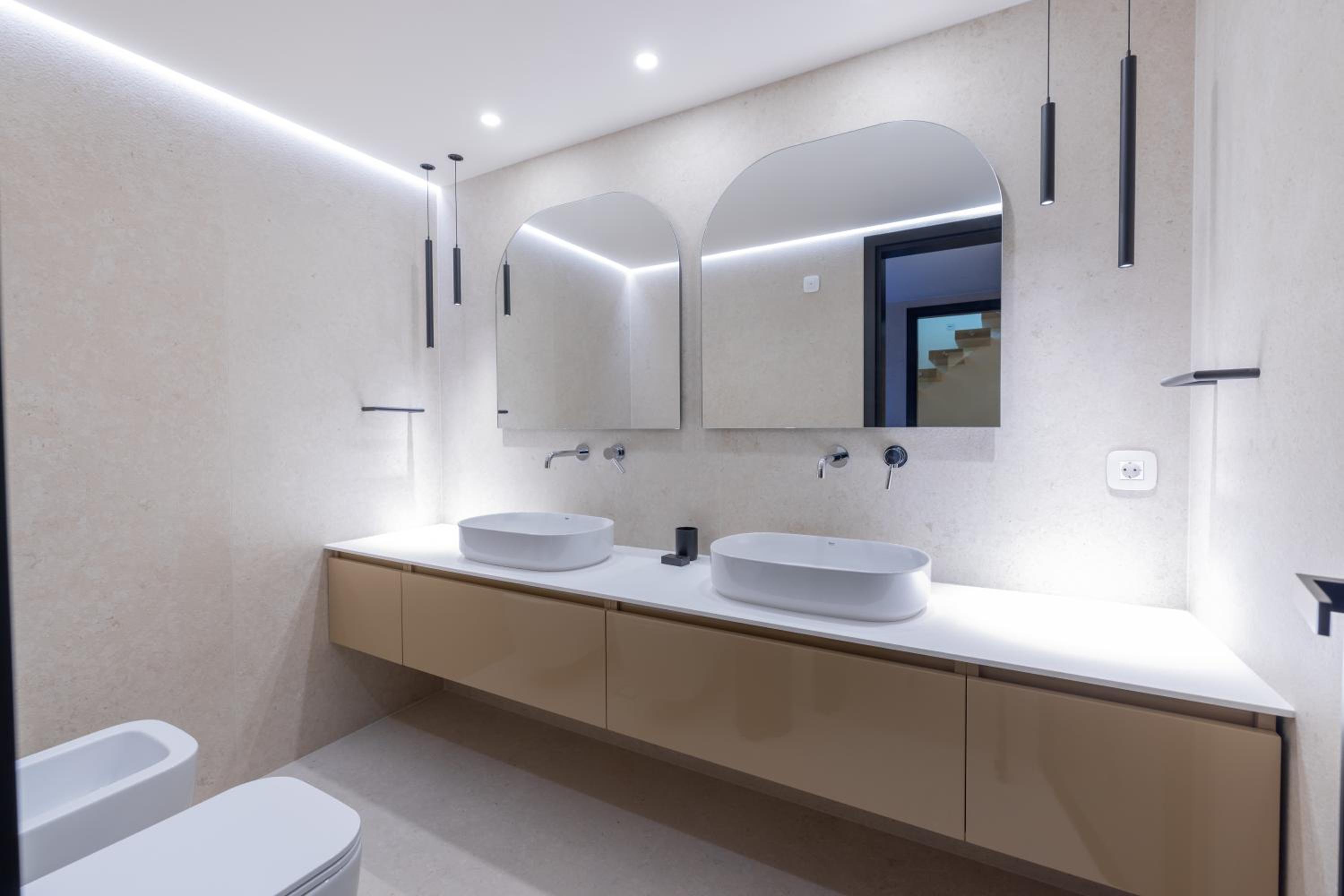 Grand Maisonette with Sea view and Private Pool  - Photo 10