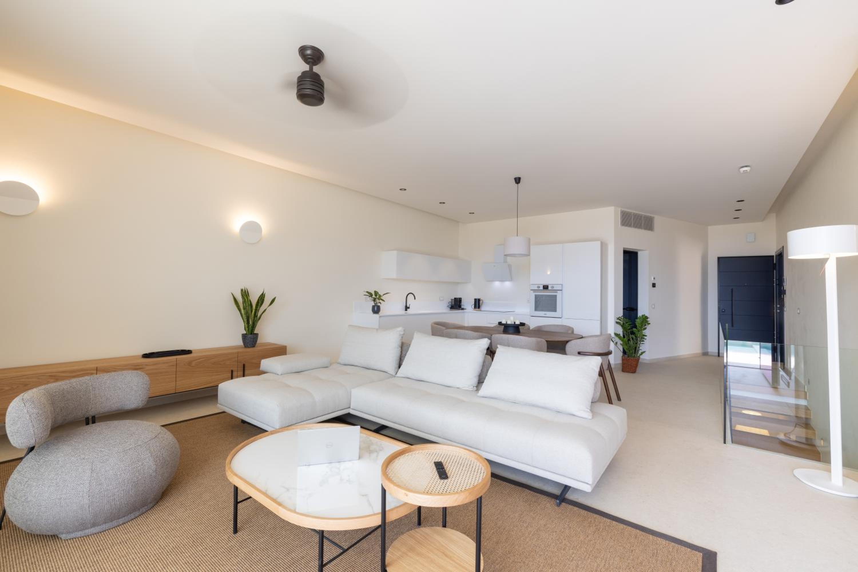 Grand Maisonette with Sea view and Private Pool  - Photo 14