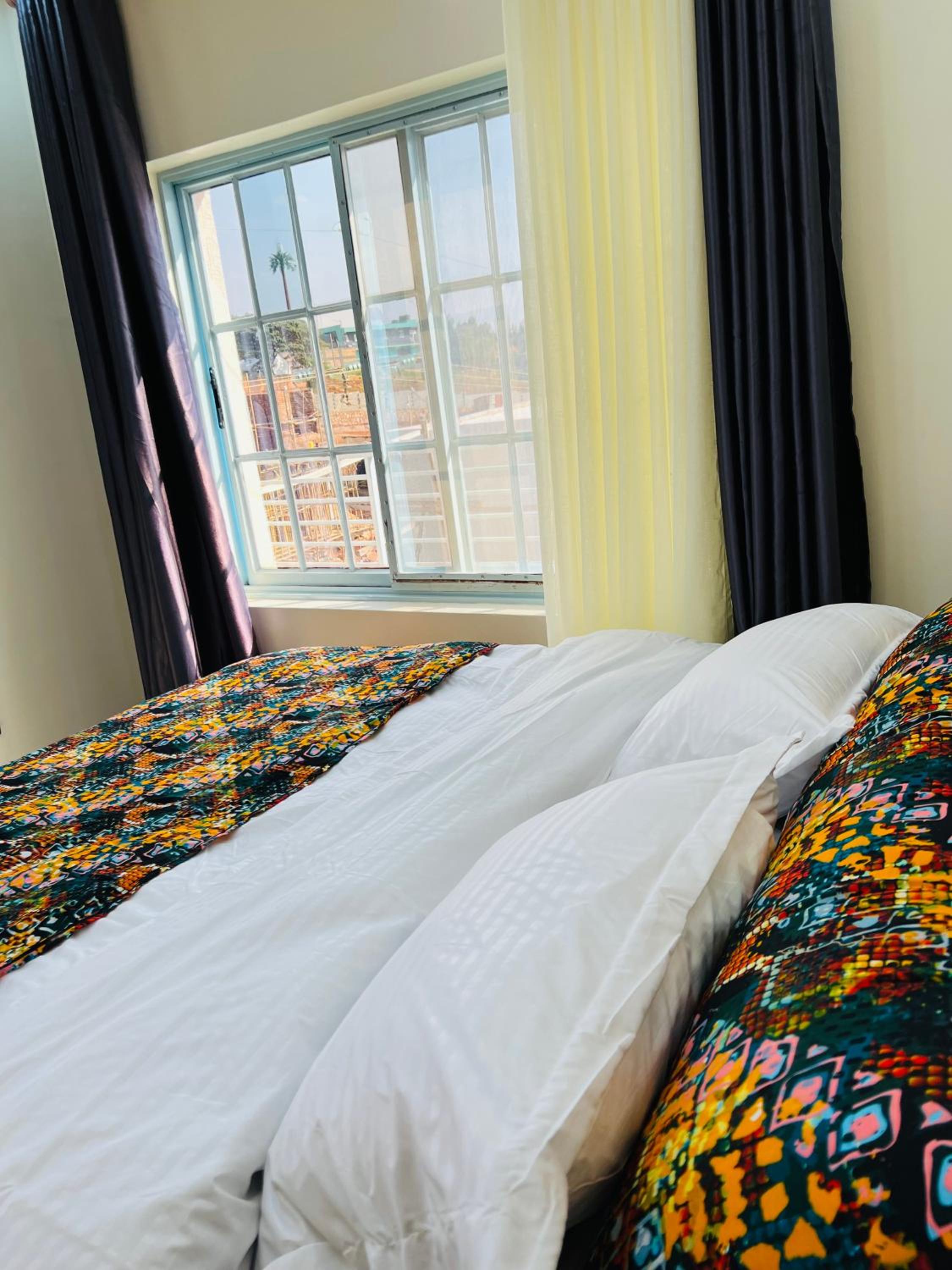 Deluxe Queen Room photo 2