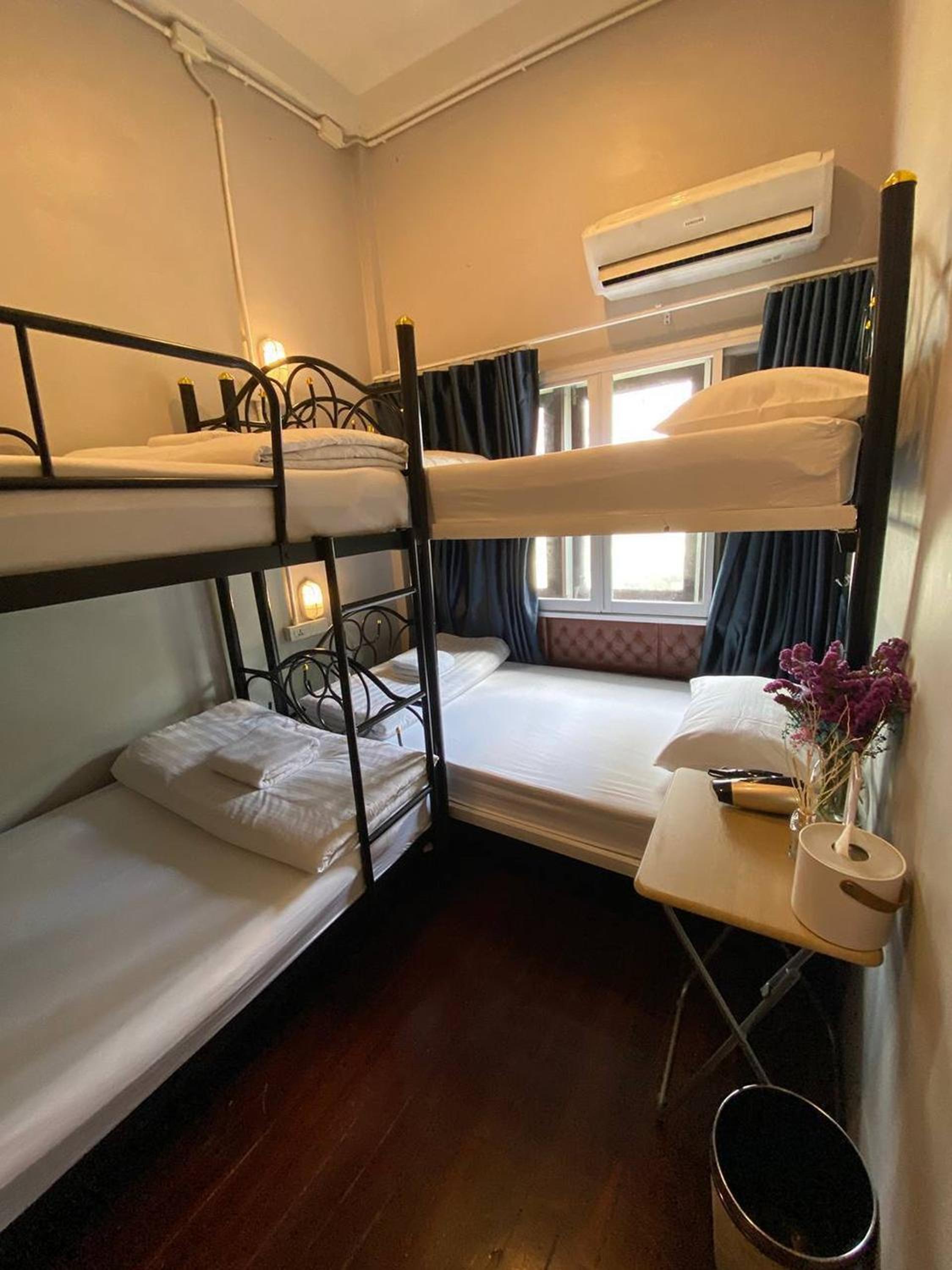 4-Bed Mixed Dormitory Room photo 1