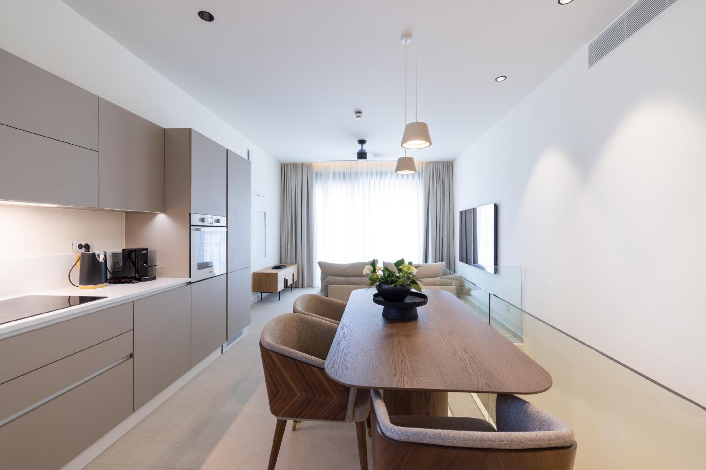 Deluxe Maisonette with Private Pool - Photo 8