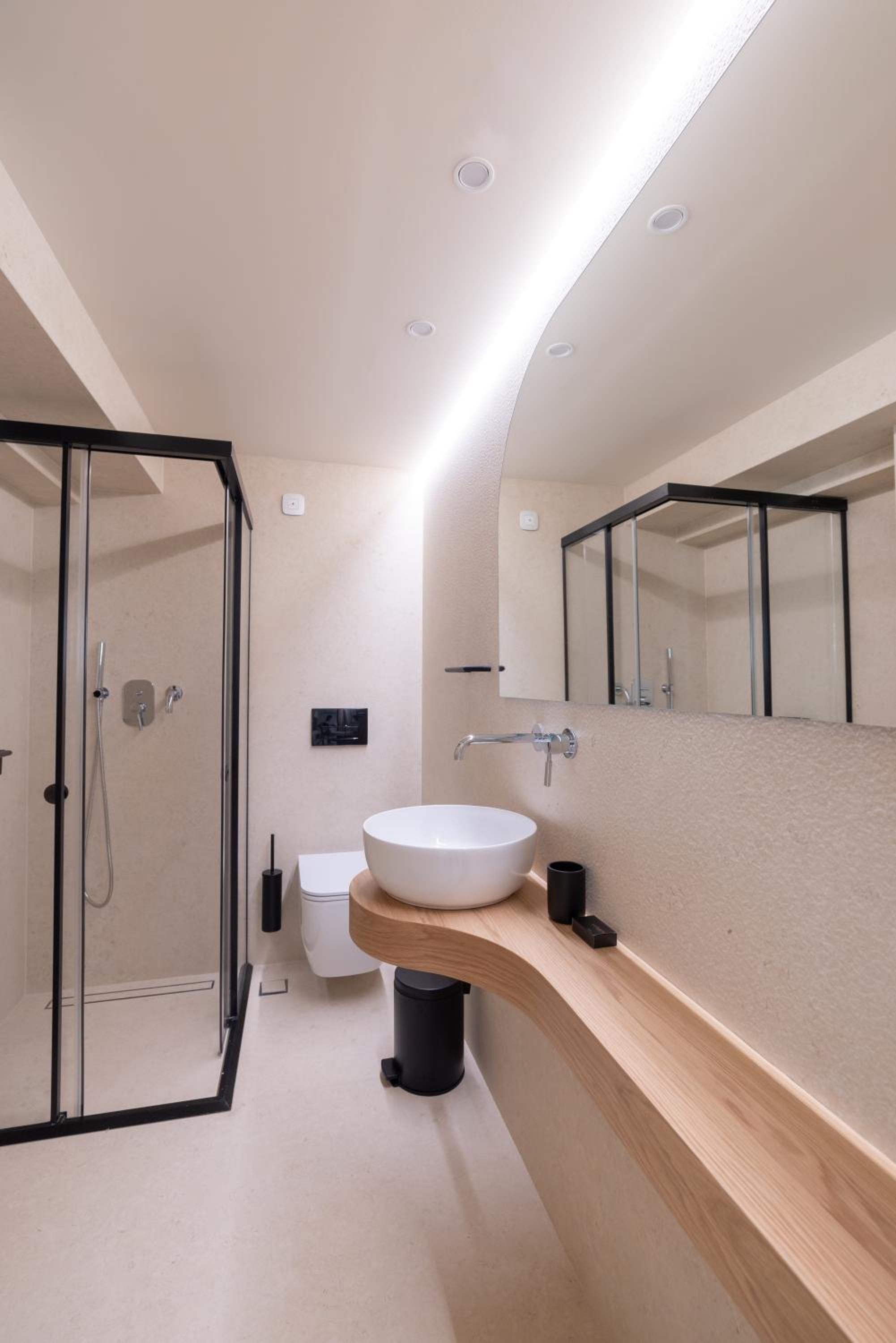 Deluxe Maisonette with Private Pool - Photo 4