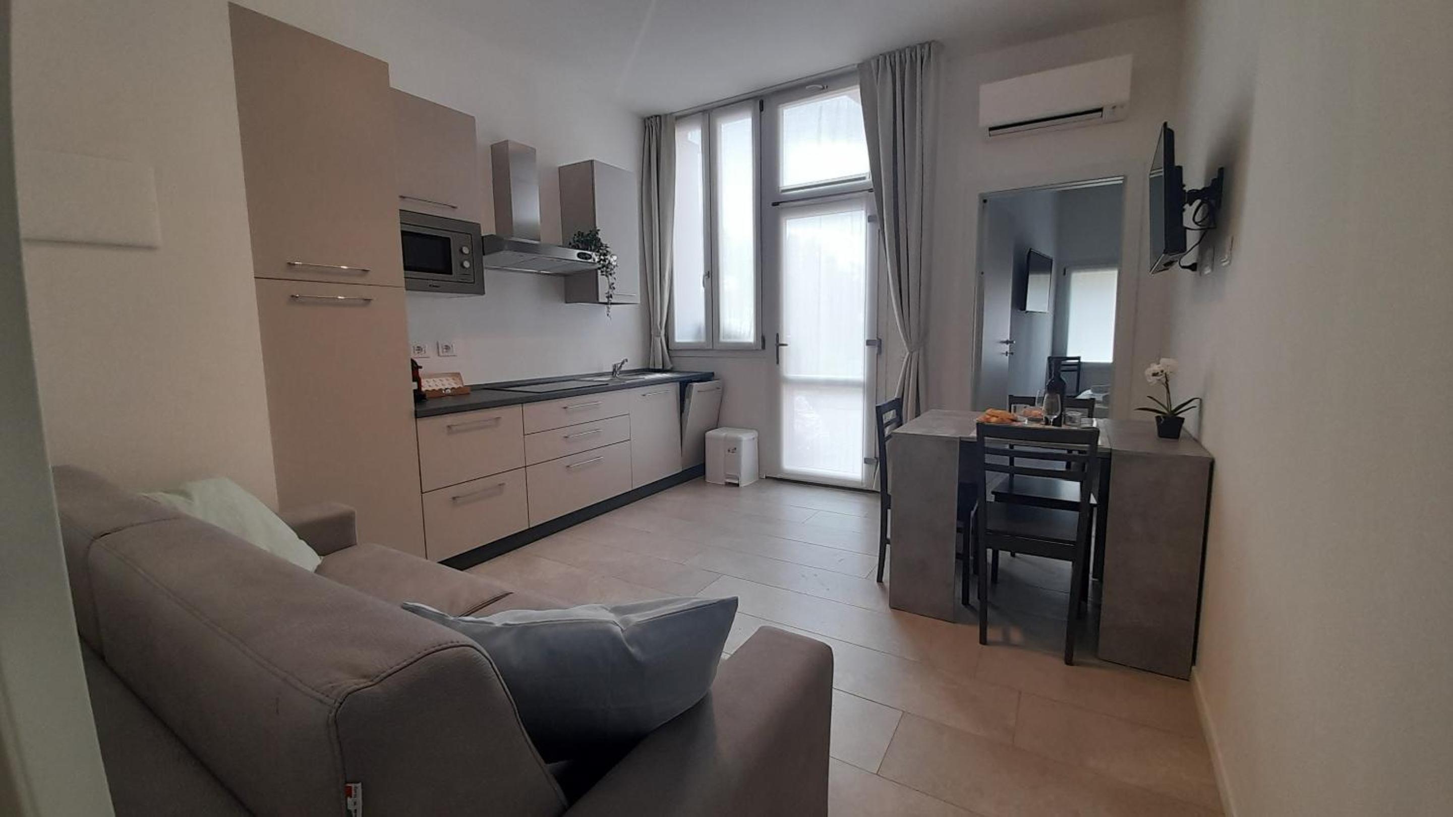 One-Bedroom Apartment