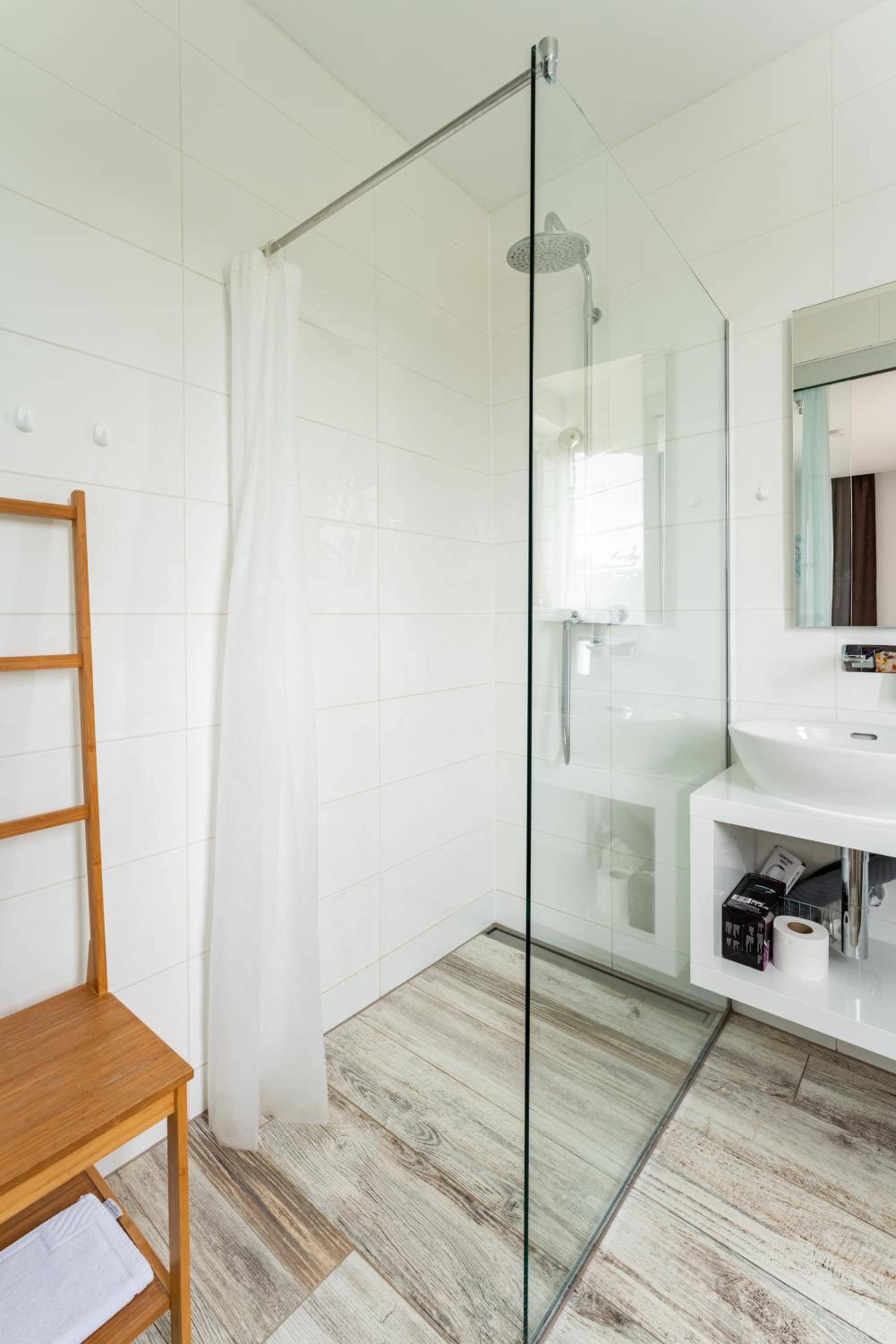 Deluxe Double or Twin Room with Balcony photo 3