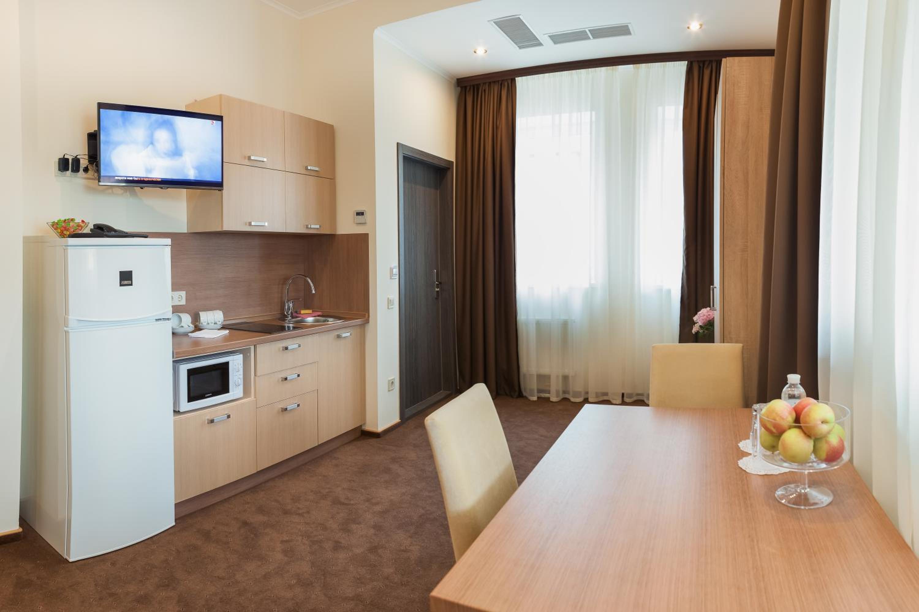 Studio Apartment