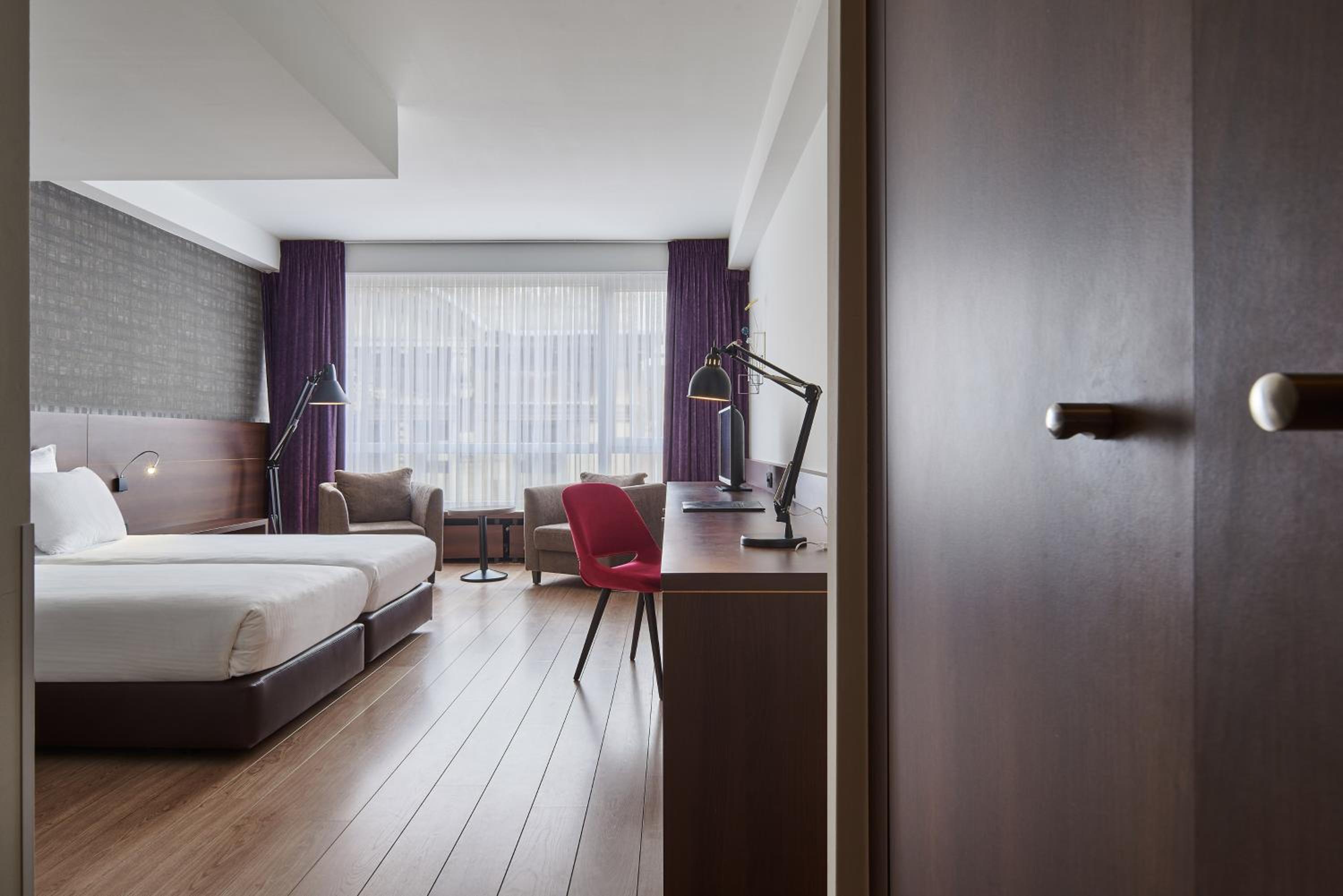Superior Twin Room - Photo 4