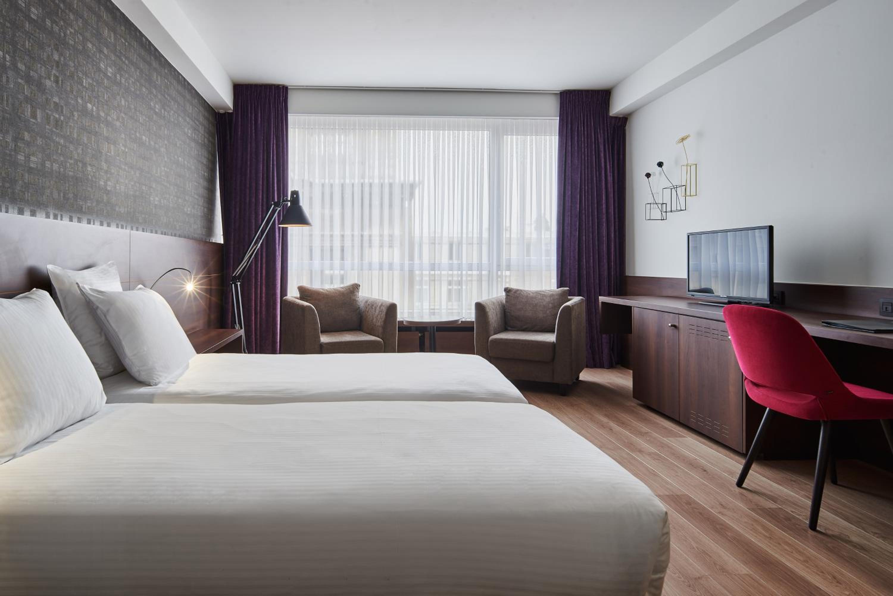 Superior Twin Room - Photo 3