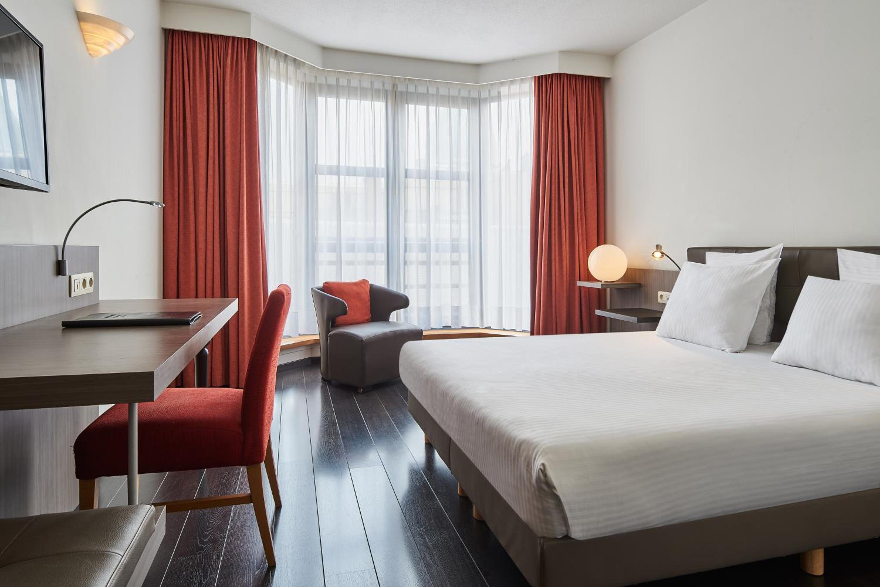 Standard Double Room - Photo 1