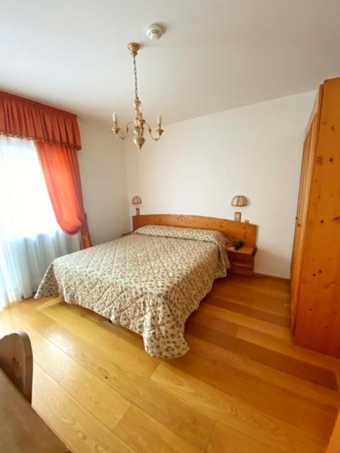 Two Connecting Double or Twin Rooms - Photo 1