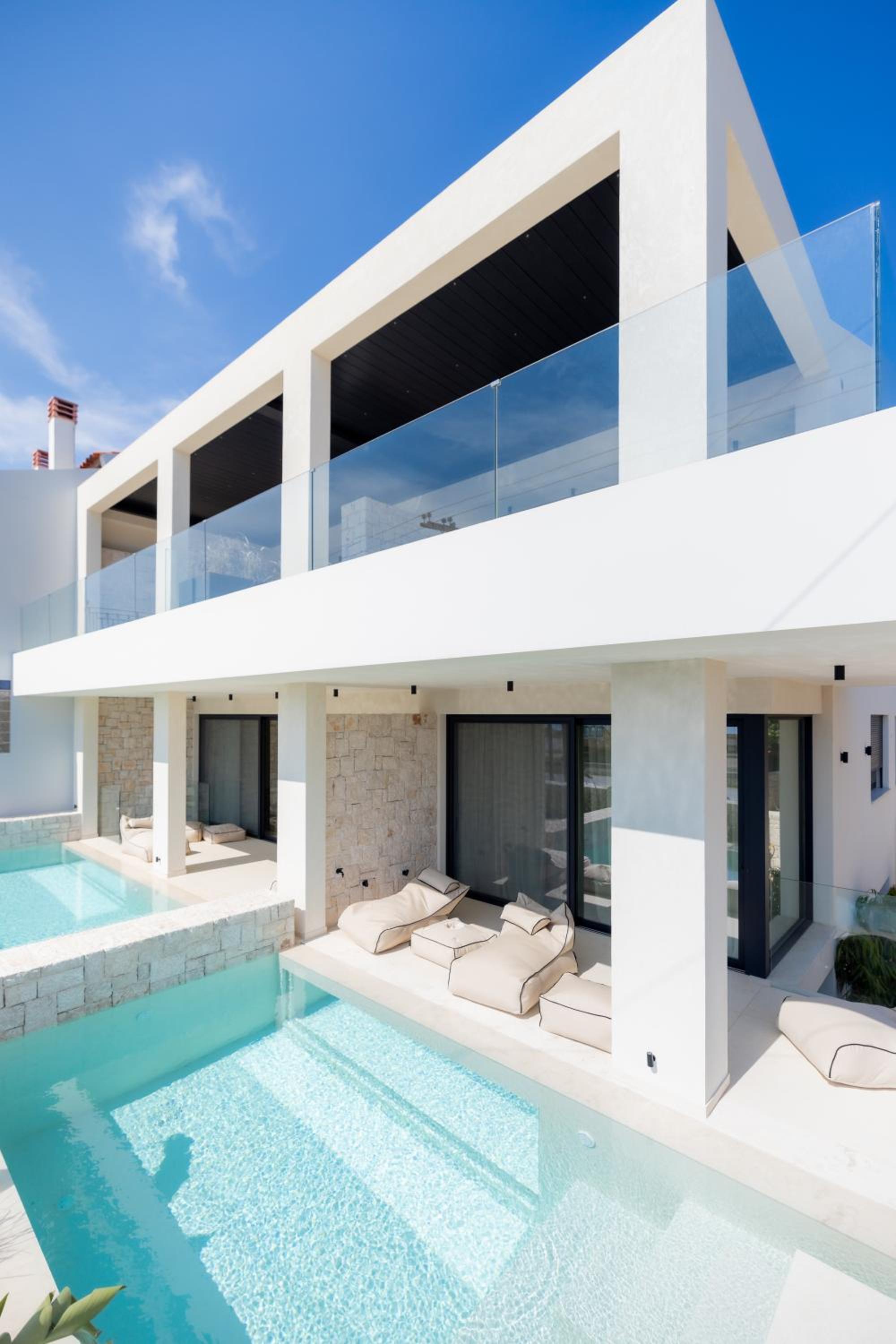 Grand Maisonette with Sea view and Private Pool  - Photo 3