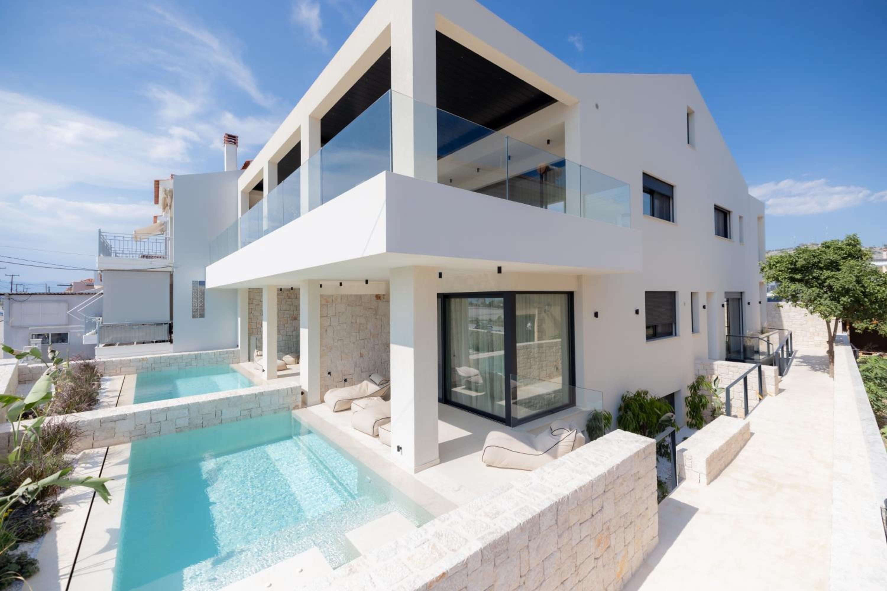 Grand Maisonette with Sea view and Private Pool  - Photo 2