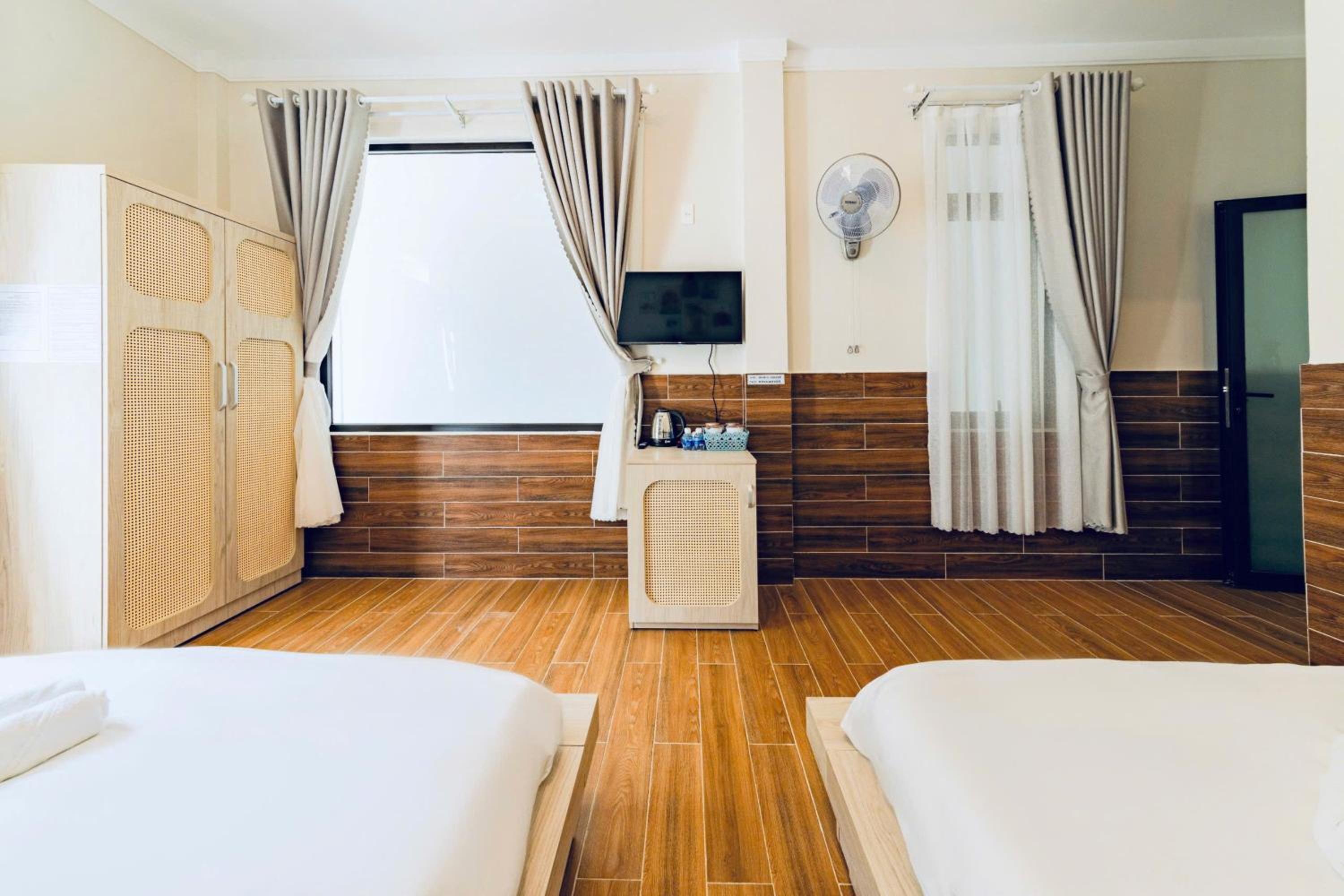 Quadruple Room - Photo 10