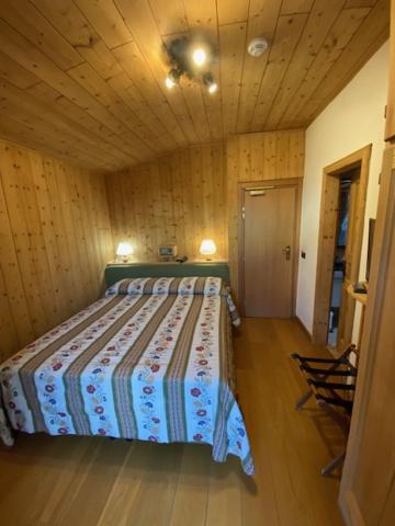 Small Double Room photo 1