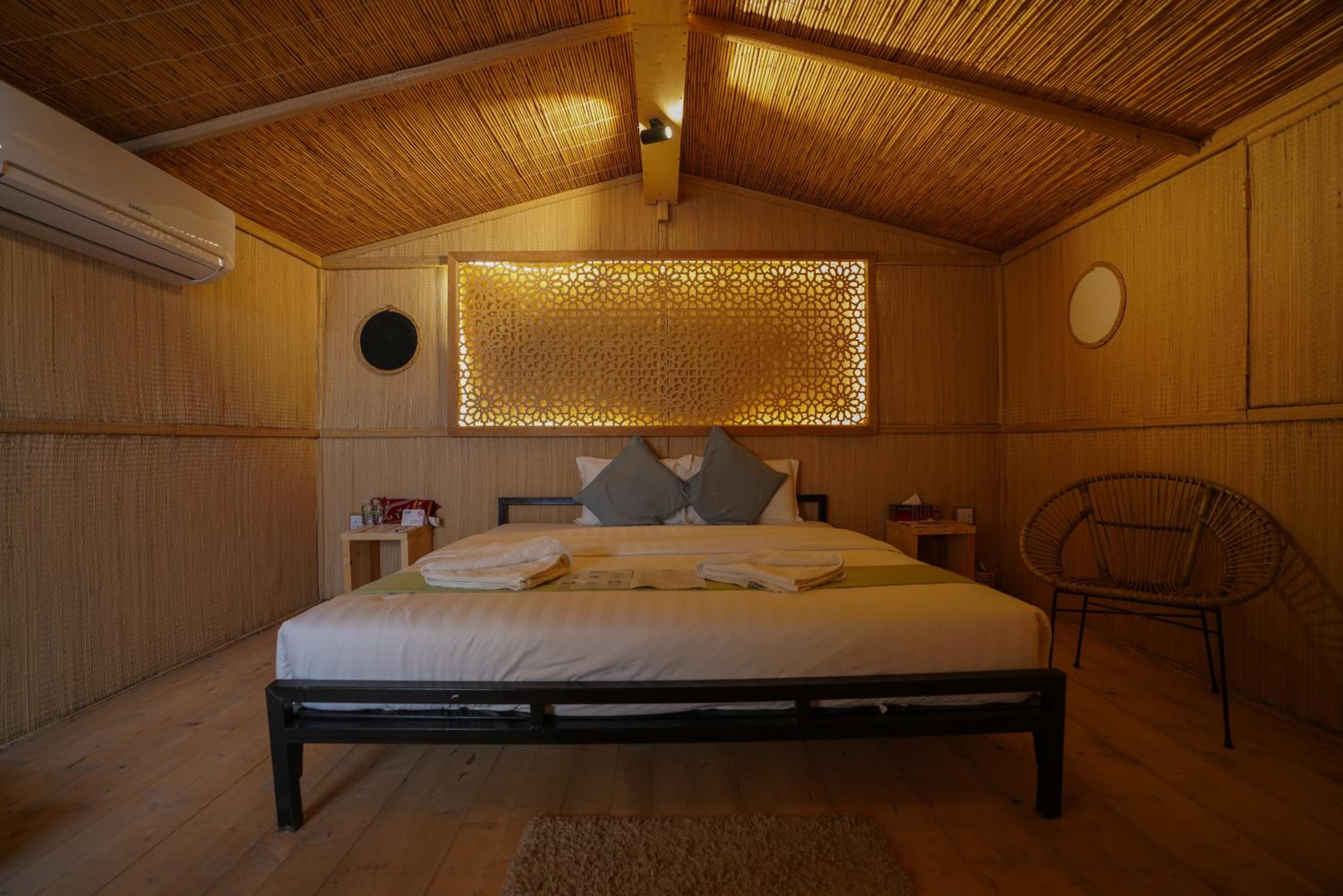 Standard Bungalow - Photo 1