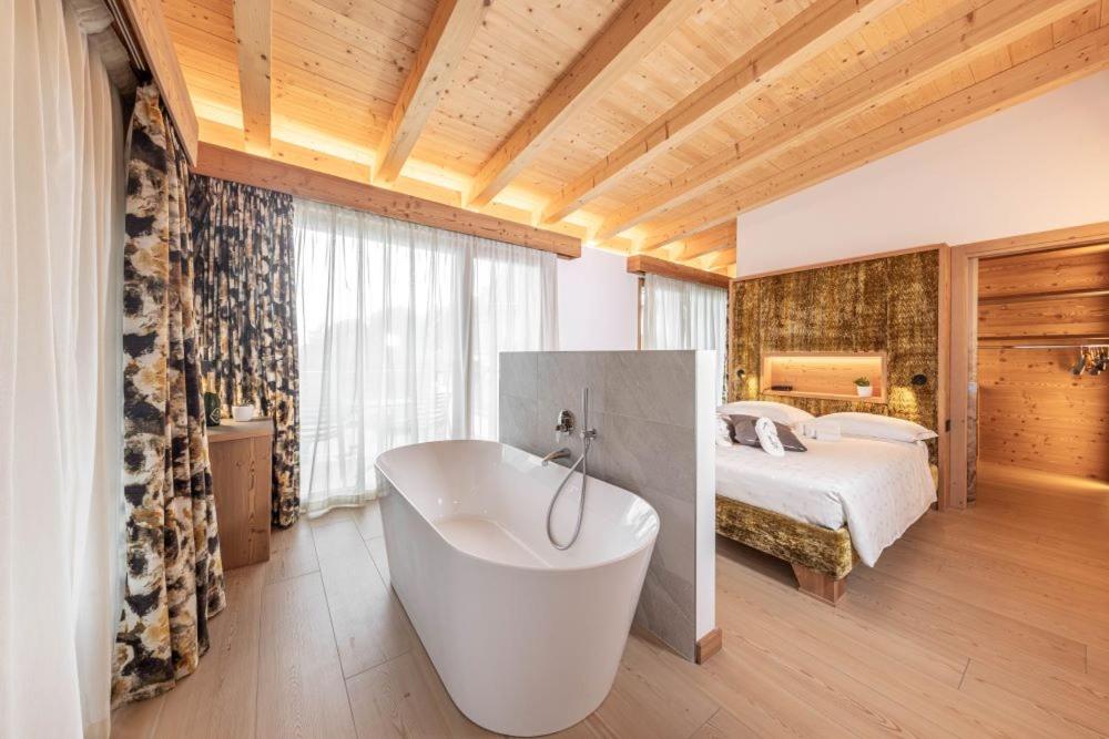 Suite photo 1