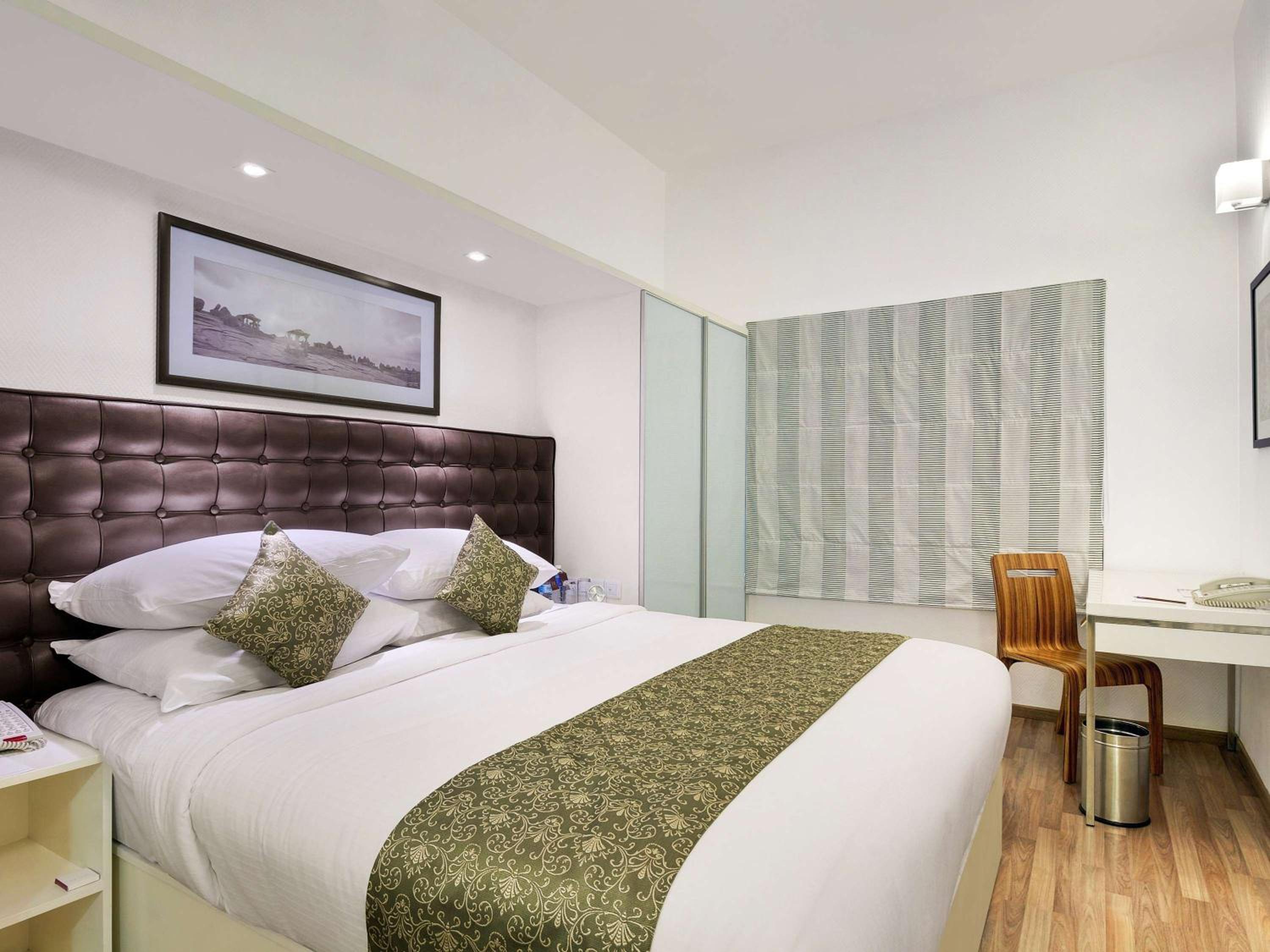 One Bedroom Suite without Balcony with 20% discount on food and soft beverages and spa and Happy Hour 1+1 at By the Blue - Photo 1