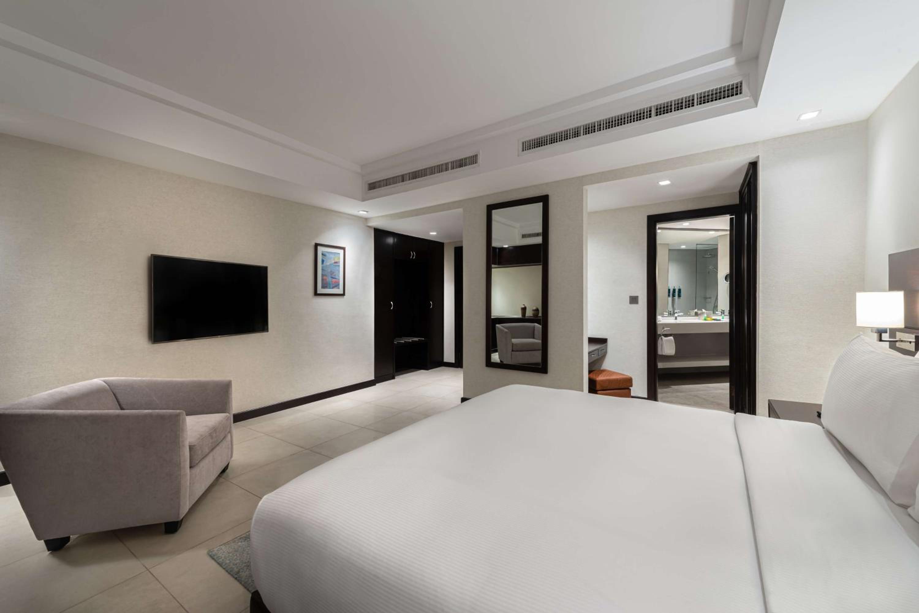 Executive Suite photo 2