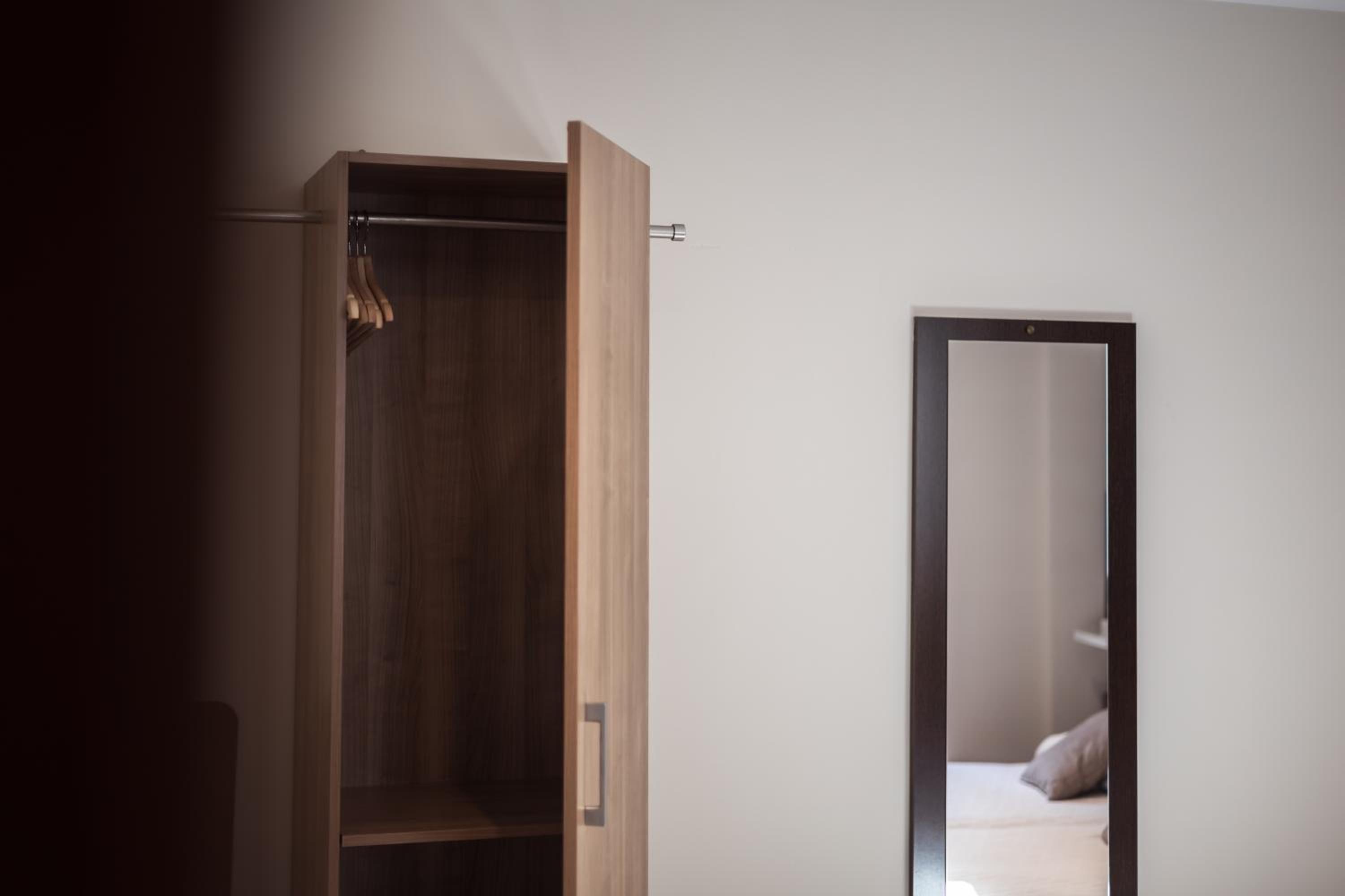 One-Bedroom Apartment - Photo 30