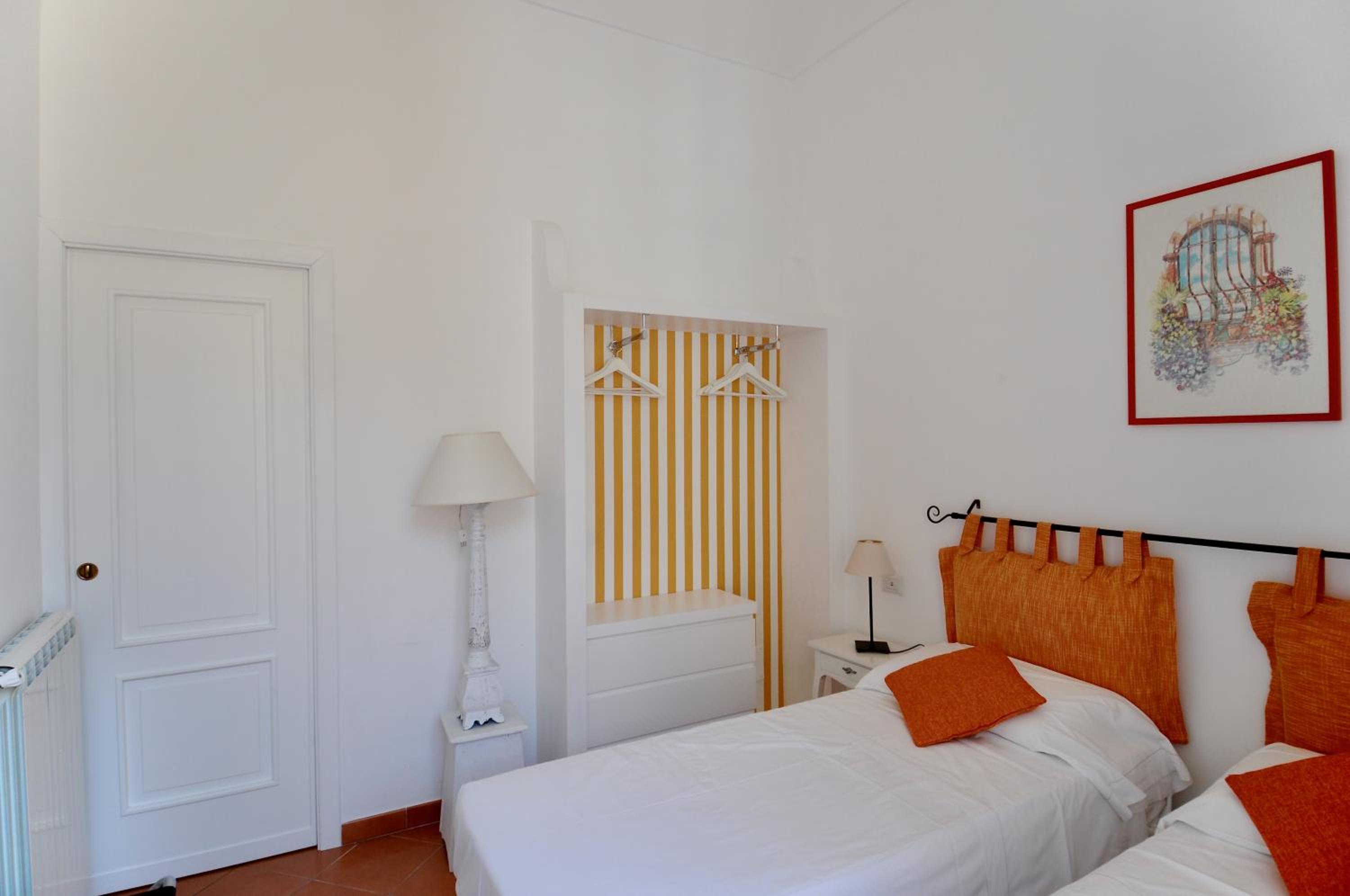 Two-Bedroom Apartment - Photo 15