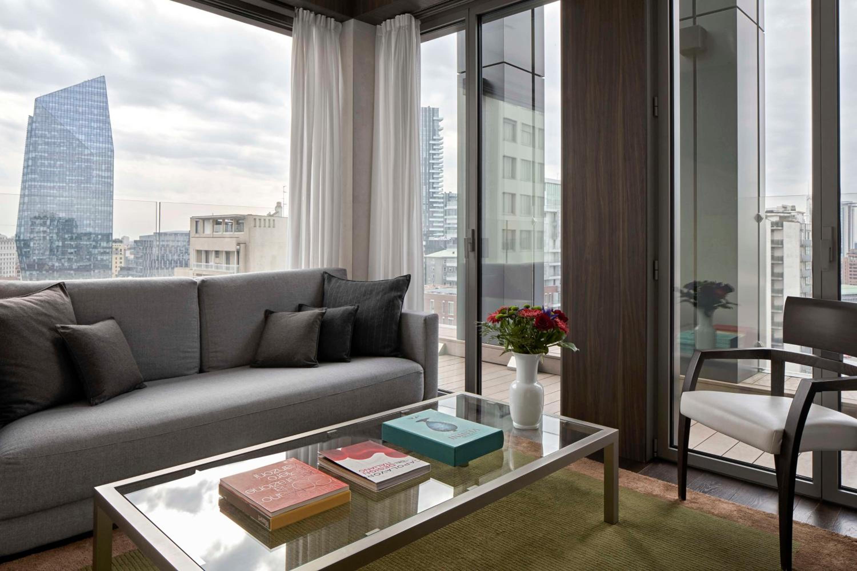 Skyline Suite