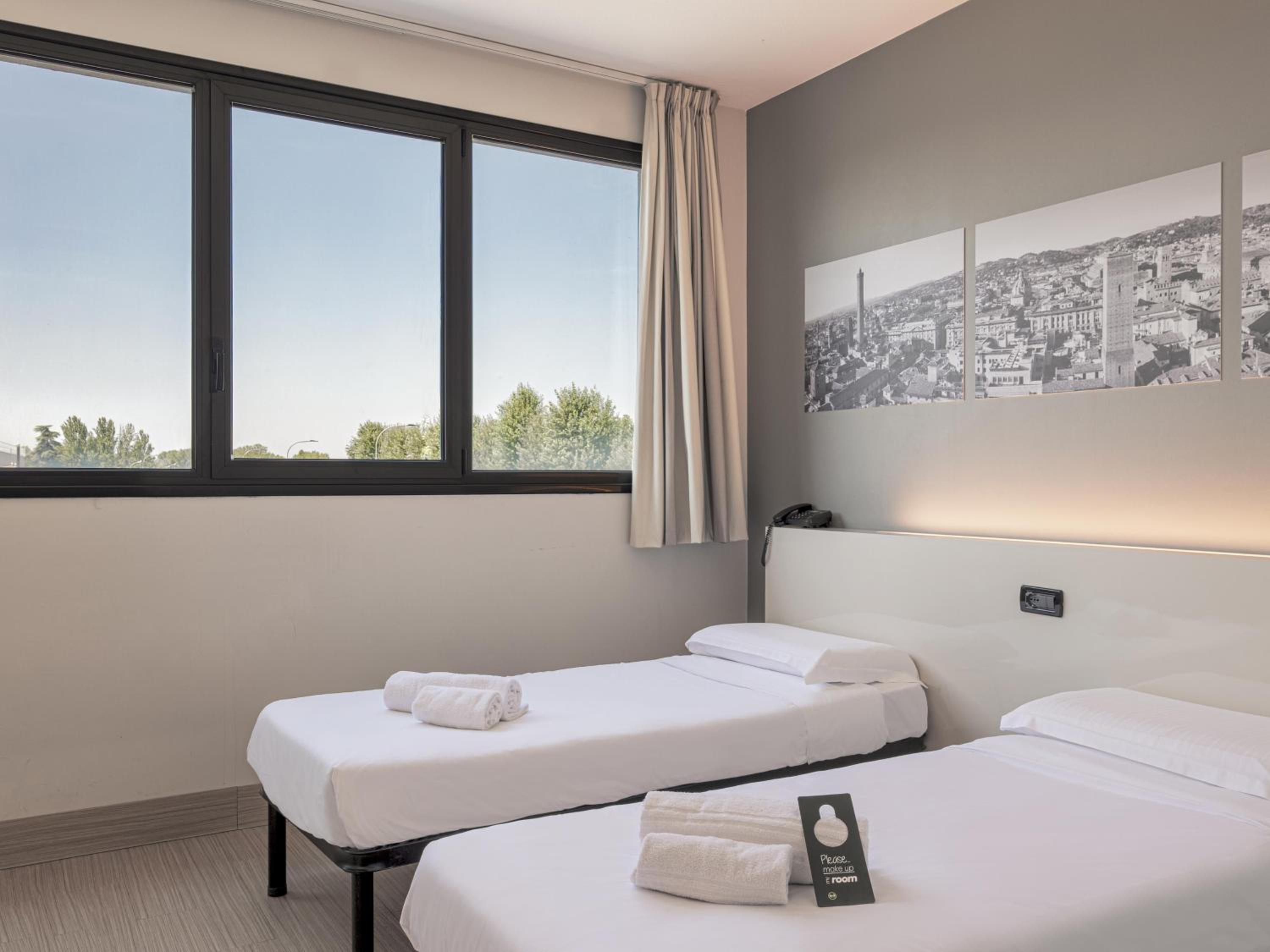 Twin Room - Photo 4