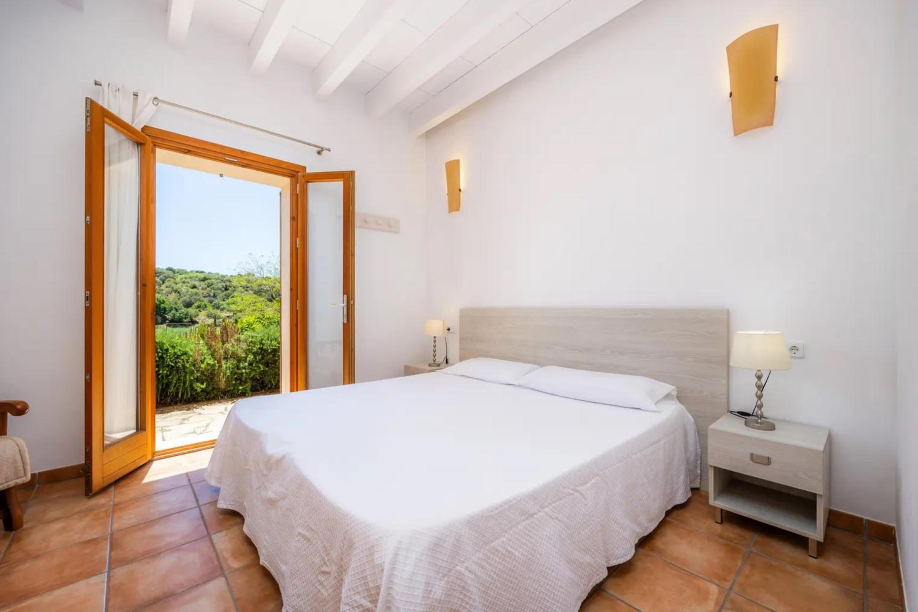 Apartamento de una habitación con terraza